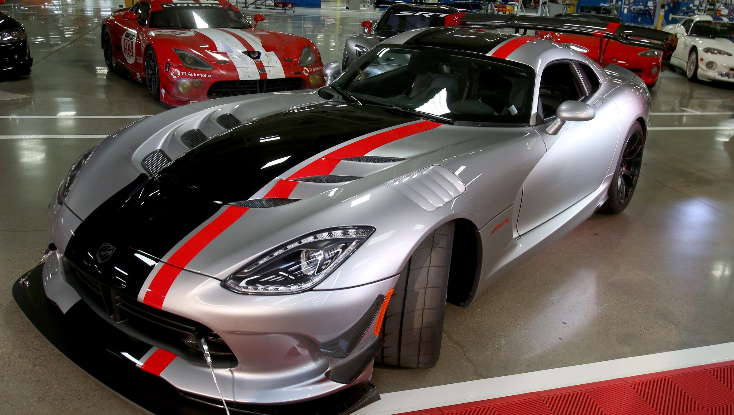 Wallpaper #VRlfK48BtGB6xQ78Q41Y28 2016 Dodge Viper Acr is Fastest Street Legal Viper Ever Developed