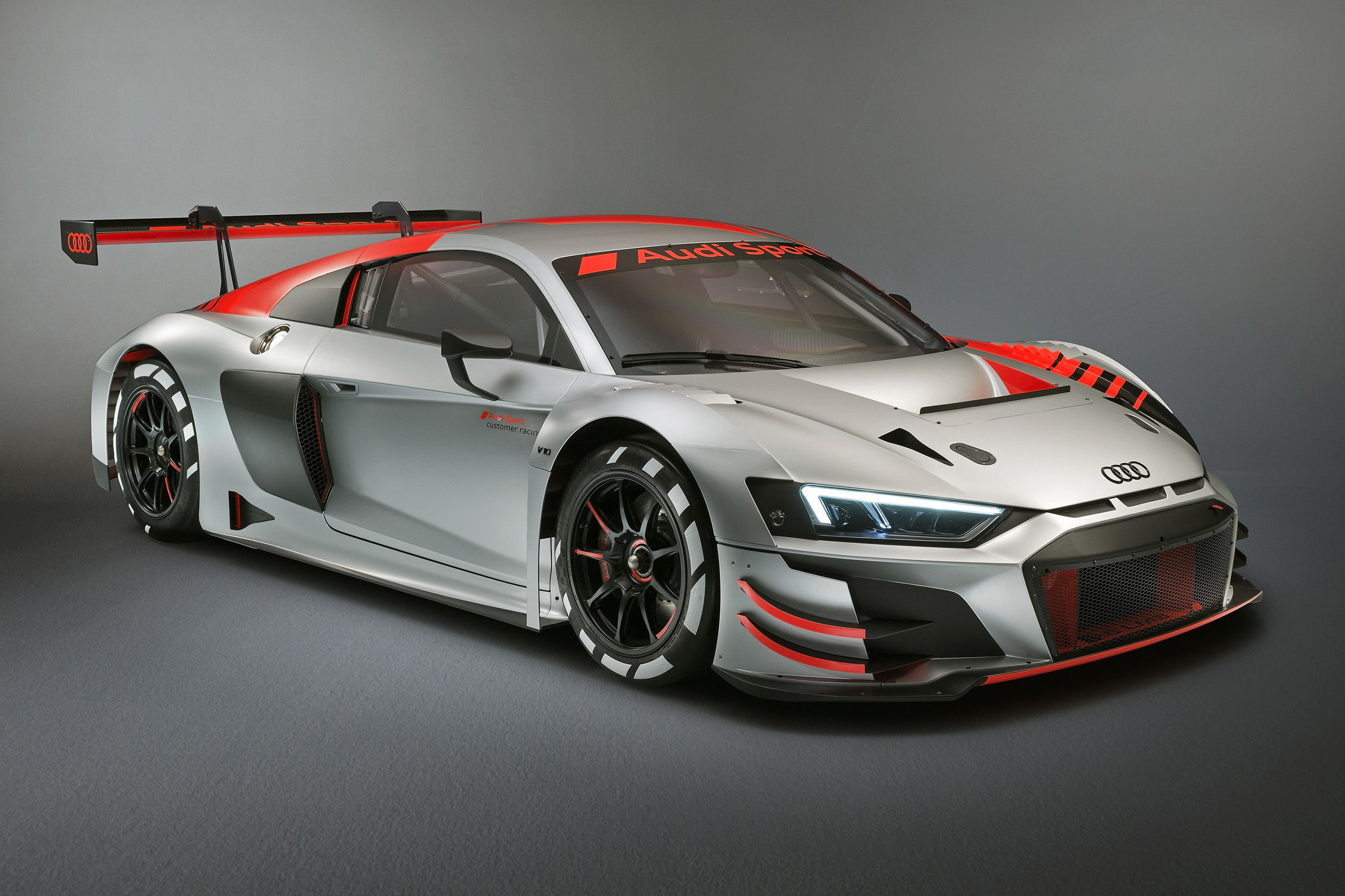 Wallpaper #YaU4OJMBVBiSkHCah42T235 Audi Devoile La Nouvelle R8 Lms Gts a Paris Motorlegend