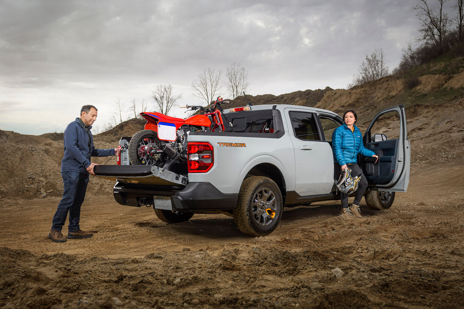 Wallpaper #i2d--5IBSpphPi3-U5QS396 Is the Ford Mavericks Truck Bed the Size of a Piece of Plywood