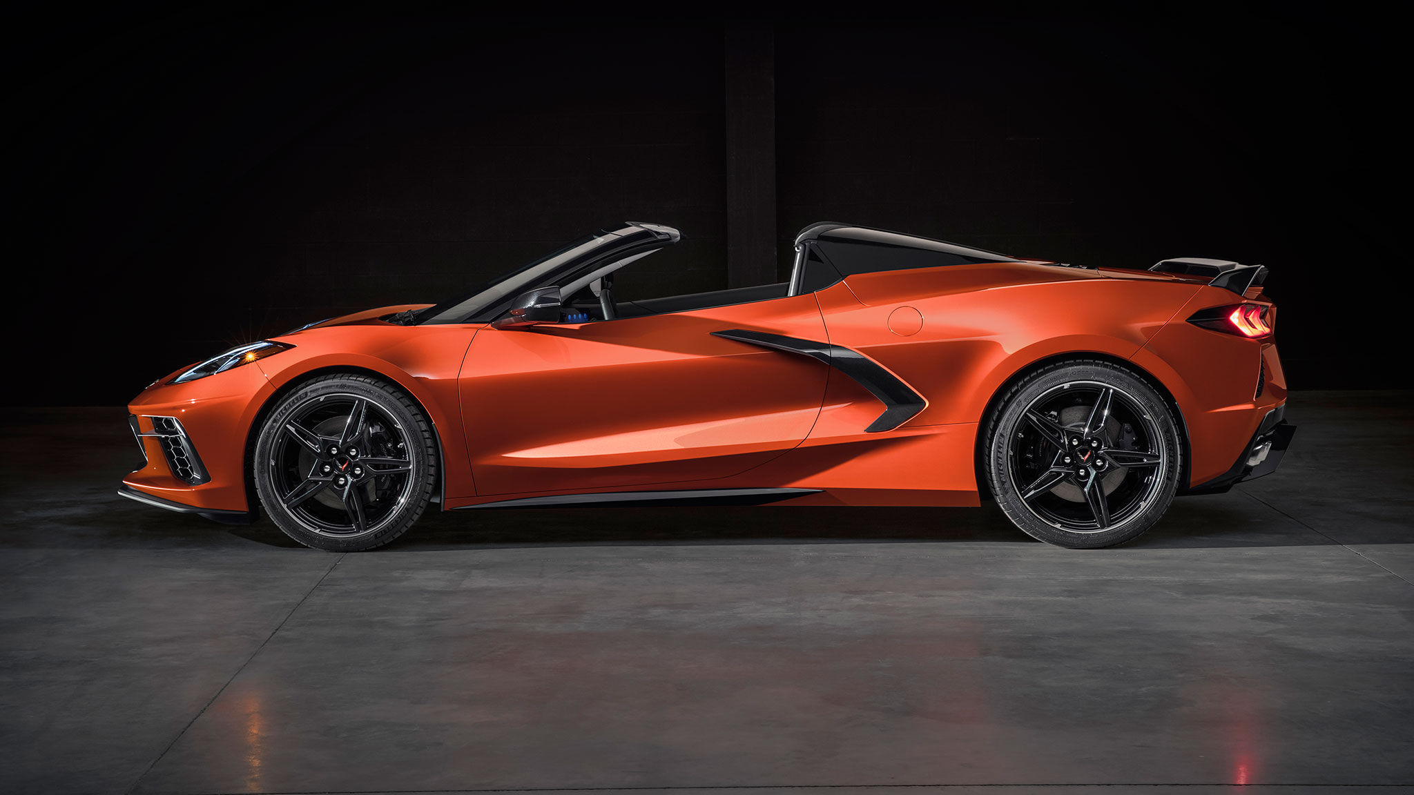 Wallpaper #ZSxtSpMB0E1QgA7wq_Y9359 Refreshing or Revolting 2020 Chevrolet Corvette C8 Convertible