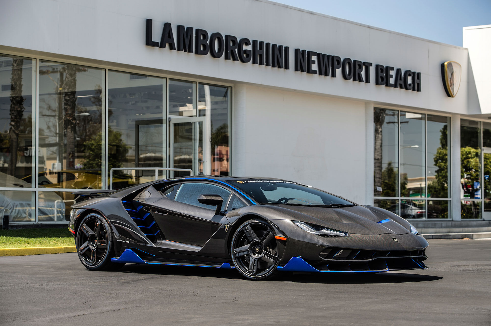 Wallpaper #L_DegJcBi4JM6agGJyLW154 Descubrir 102 Imagen Lamborghini Centenario Front View Abzlocalmx