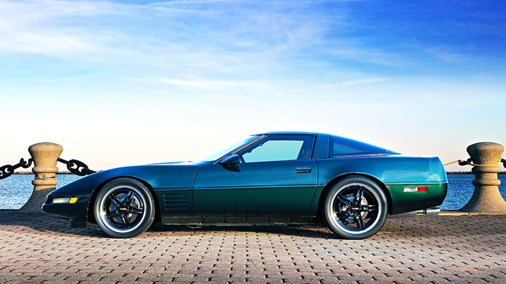 Wallpaper #-Gd-AZMBSpphPi3-aqp559 This Explosive Chevrolet C4 Corvette Street Fighter Packs 585 Horsepower