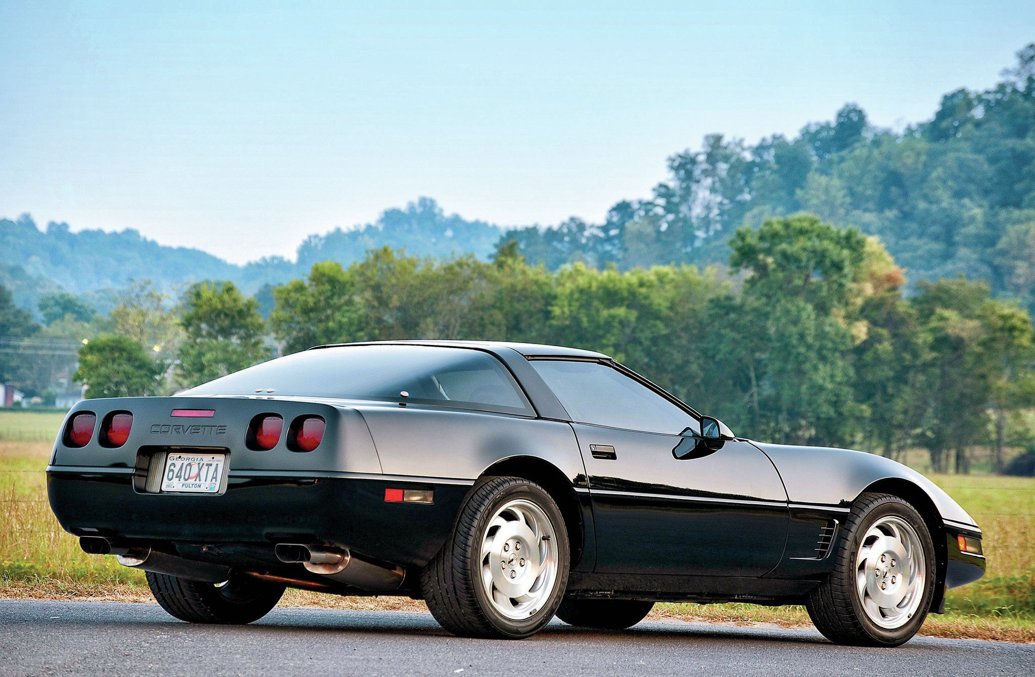 Wallpaper #-Gd-AZMBSpphPi3-aqp586 1995 Chevrolet Corvette Coupe Blackout