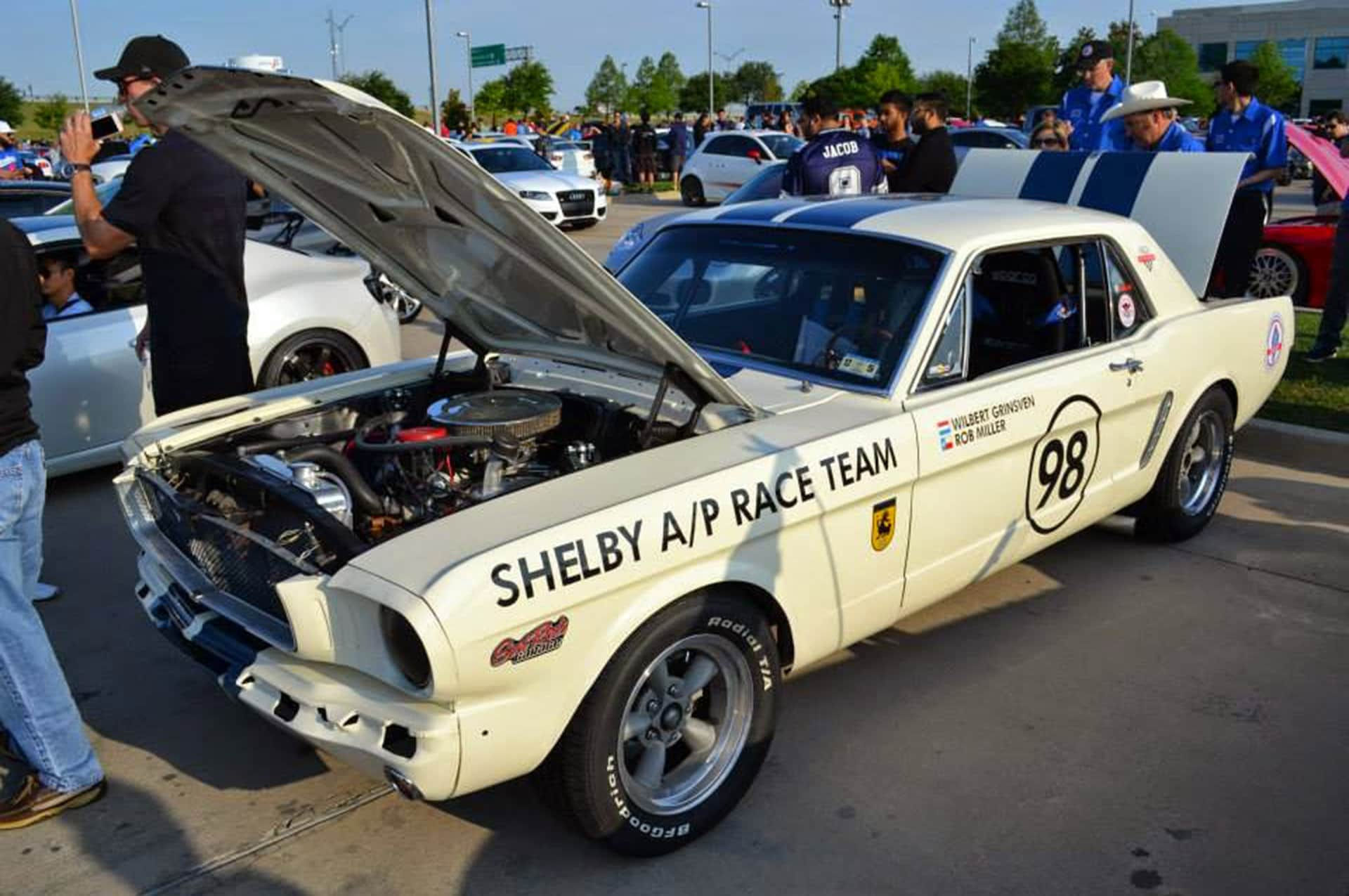 Wallpaper #8BloII8BtGB6xQ78yX2732 Texas Auto Program to Build and Race 1965 Mustang