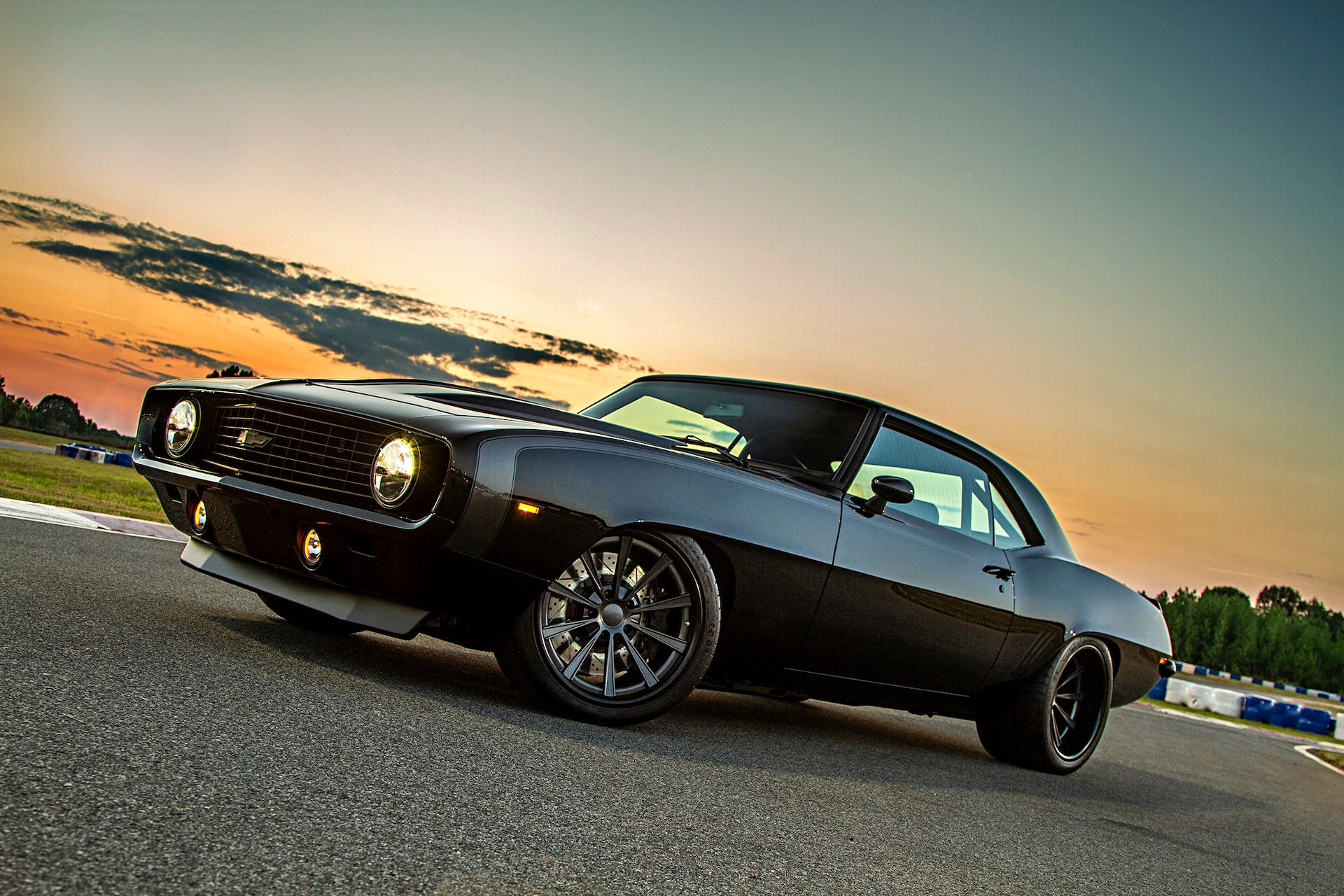 Wallpaper #XxkXHY8BtGB6xQ782Hbz11 This 1969 Camaro Carries a Big Block Worth Over 900 Hp