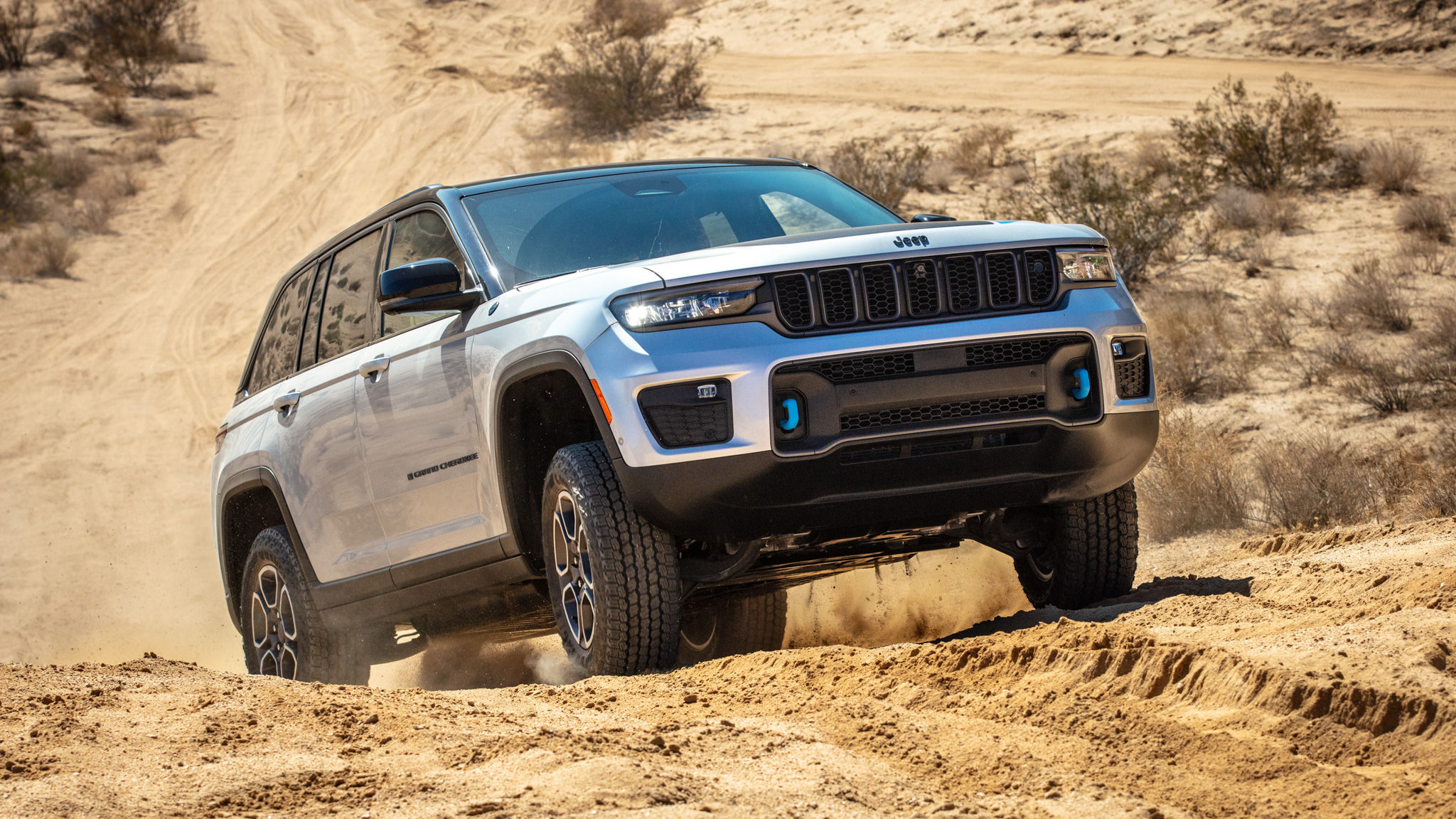 Wallpaper #zWdL9JIBSpphPi3-t3lY88 2023 Jeep Grand Cherokee Trailhawk Four Wheeler SUV of the Year Contender