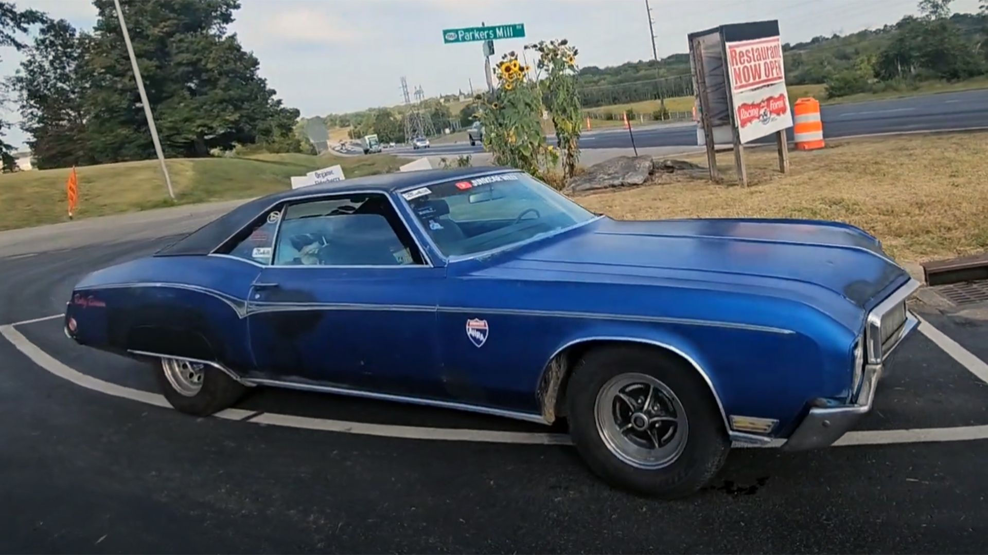 Wallpaper #Pam2KZMBMYaX5LKBAdSU265 This Muscle Car Hero Loves the Attention Hes Getting on the Way to No