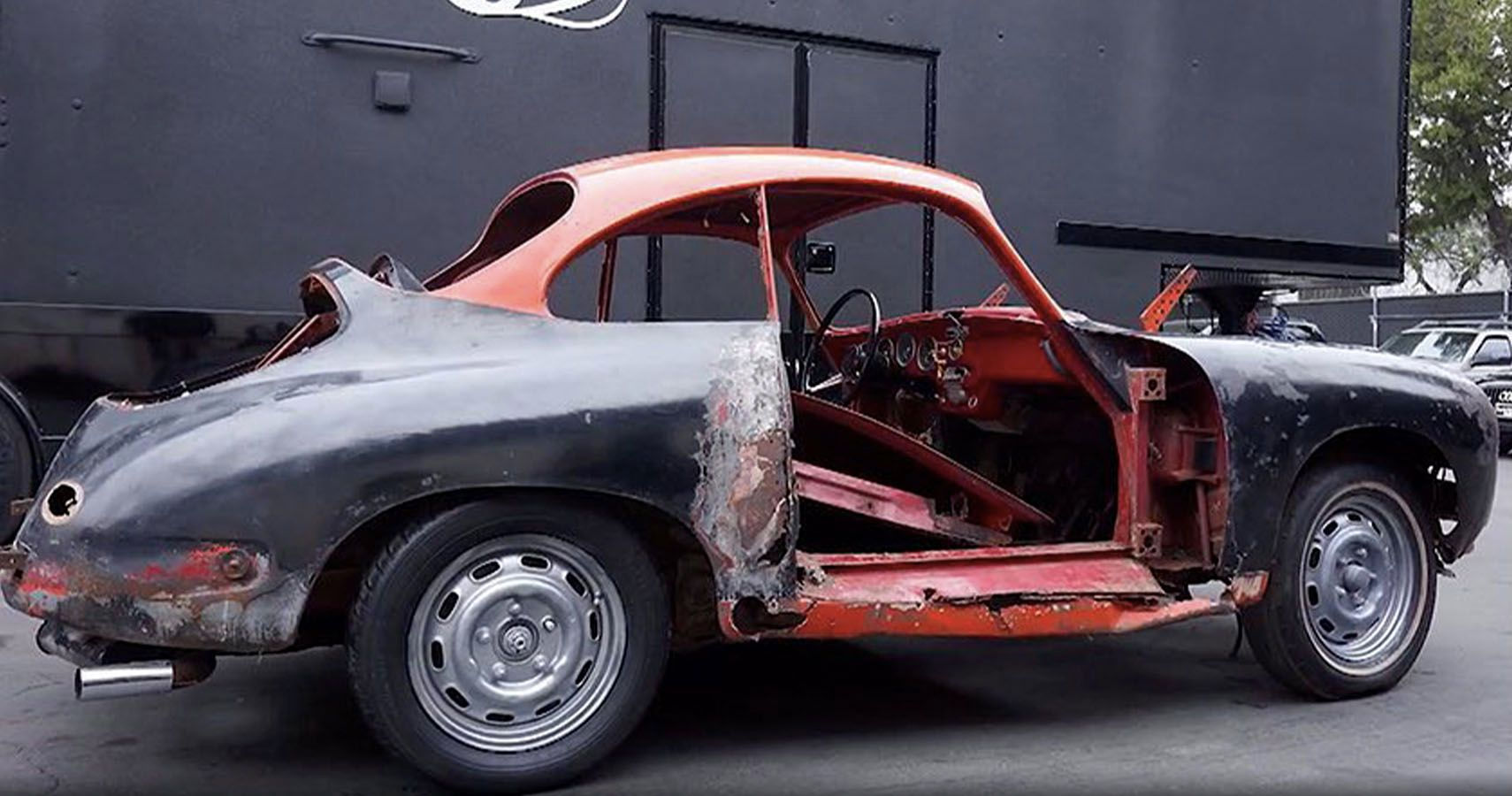 Wallpaper #FbxZO5MBMDFIMcjNbn9_36 West Coast Customs Unveils New Porsche 356 Restomod or Not