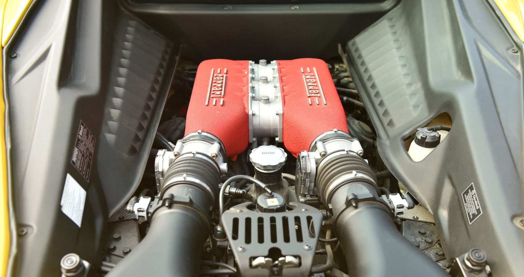 Wallpaper #ame_-ZIBSpphPi3-V46J259 The Uncomfortable Truth Why Naturally Aspirated Engines Are Dying