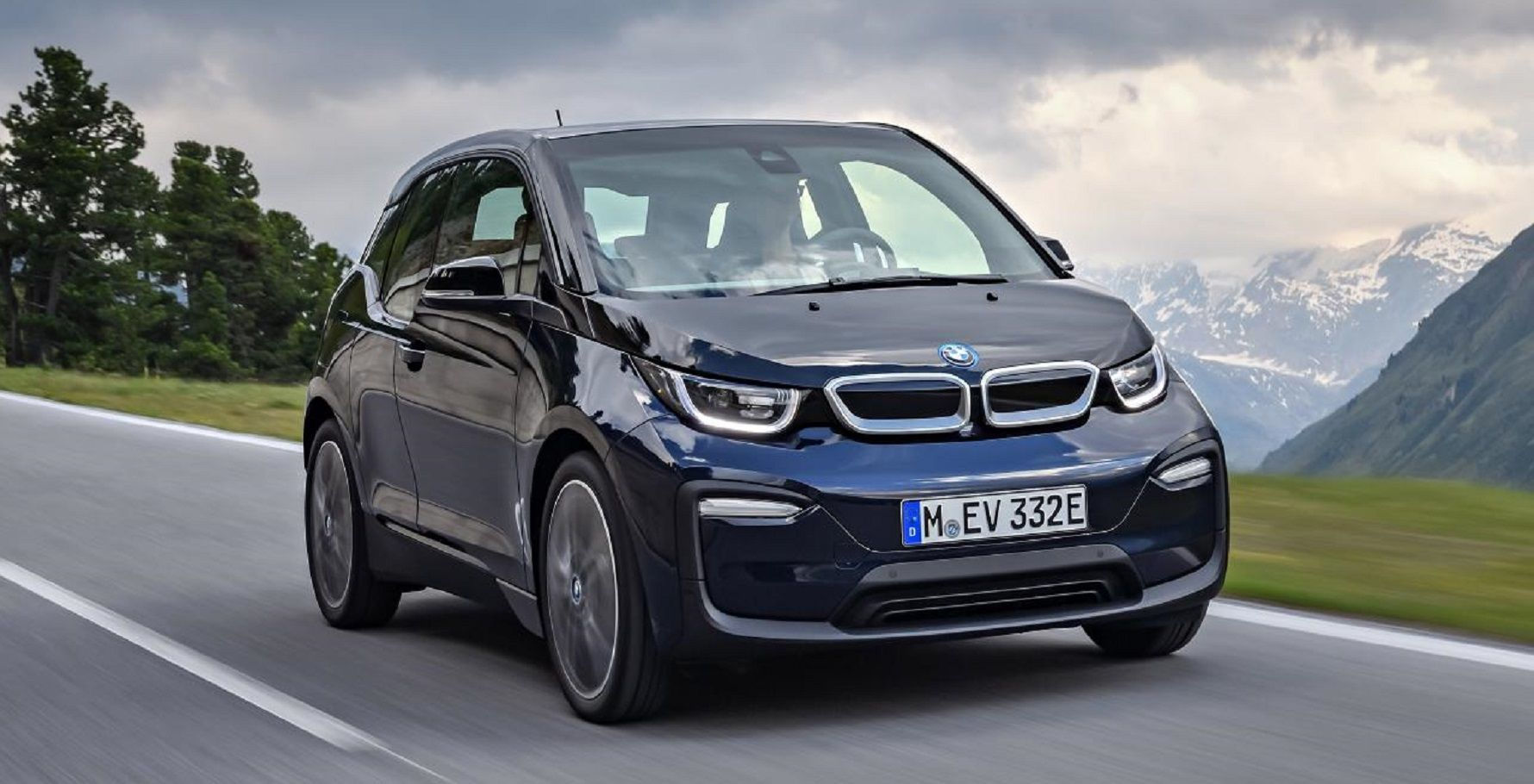 Wallpaper #JWi1IZMBSpphPi3-BTHZ127 The 10 Most Reliable Luxury Hatchbacks