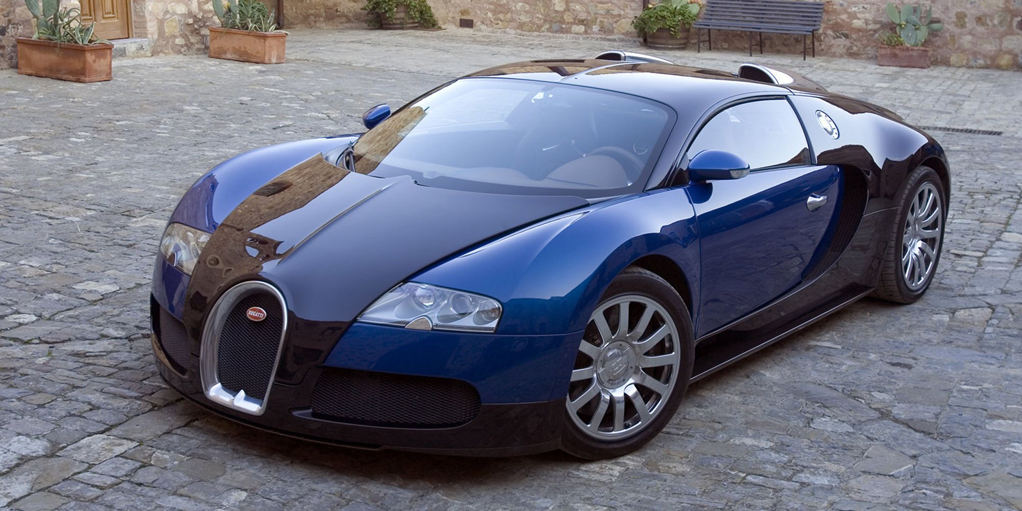 Wallpaper #Z1hnNJMBzN9vxX34lDyA154 Top Bugatti Supercars List Ranked by Performance