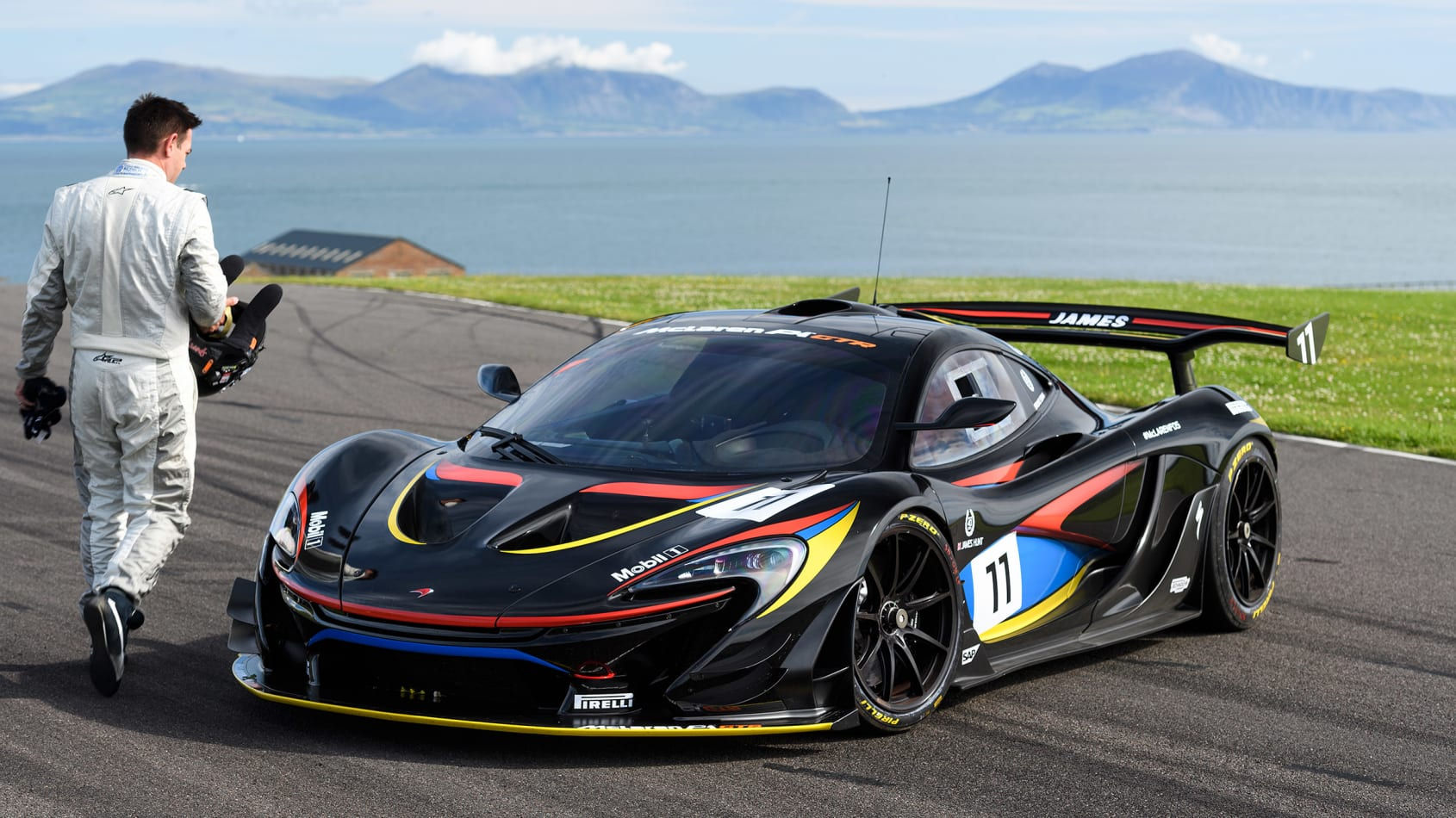 Wallpaper #bWhyIZMBSpphPi3-IzBD94 Best Mclarens Ever We Test Them All from F1 to P1 GTR Mclaren P1
