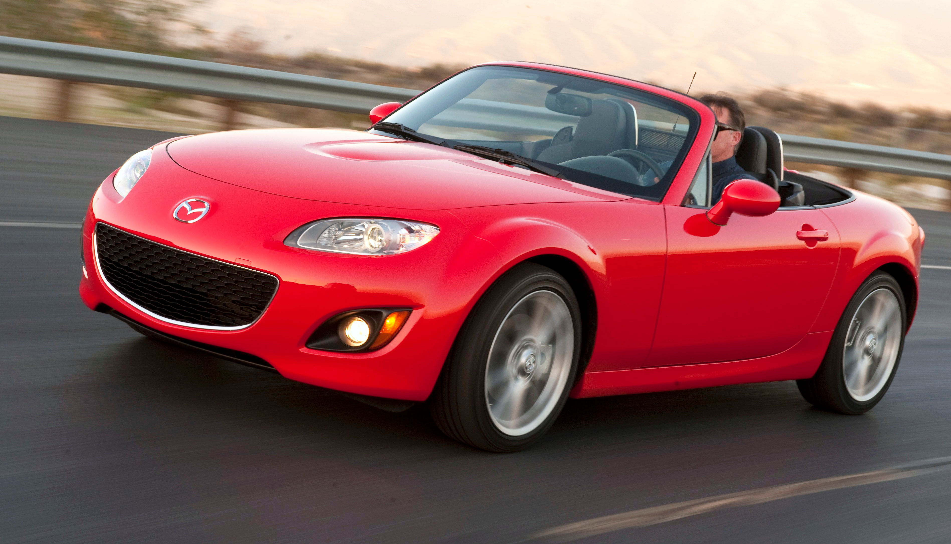 Wallpaper #QXN0hY4BFI5NbQksjx6J24 Future Classic Mazda Miata Celebrates 25 Years Classiccarscom Journal