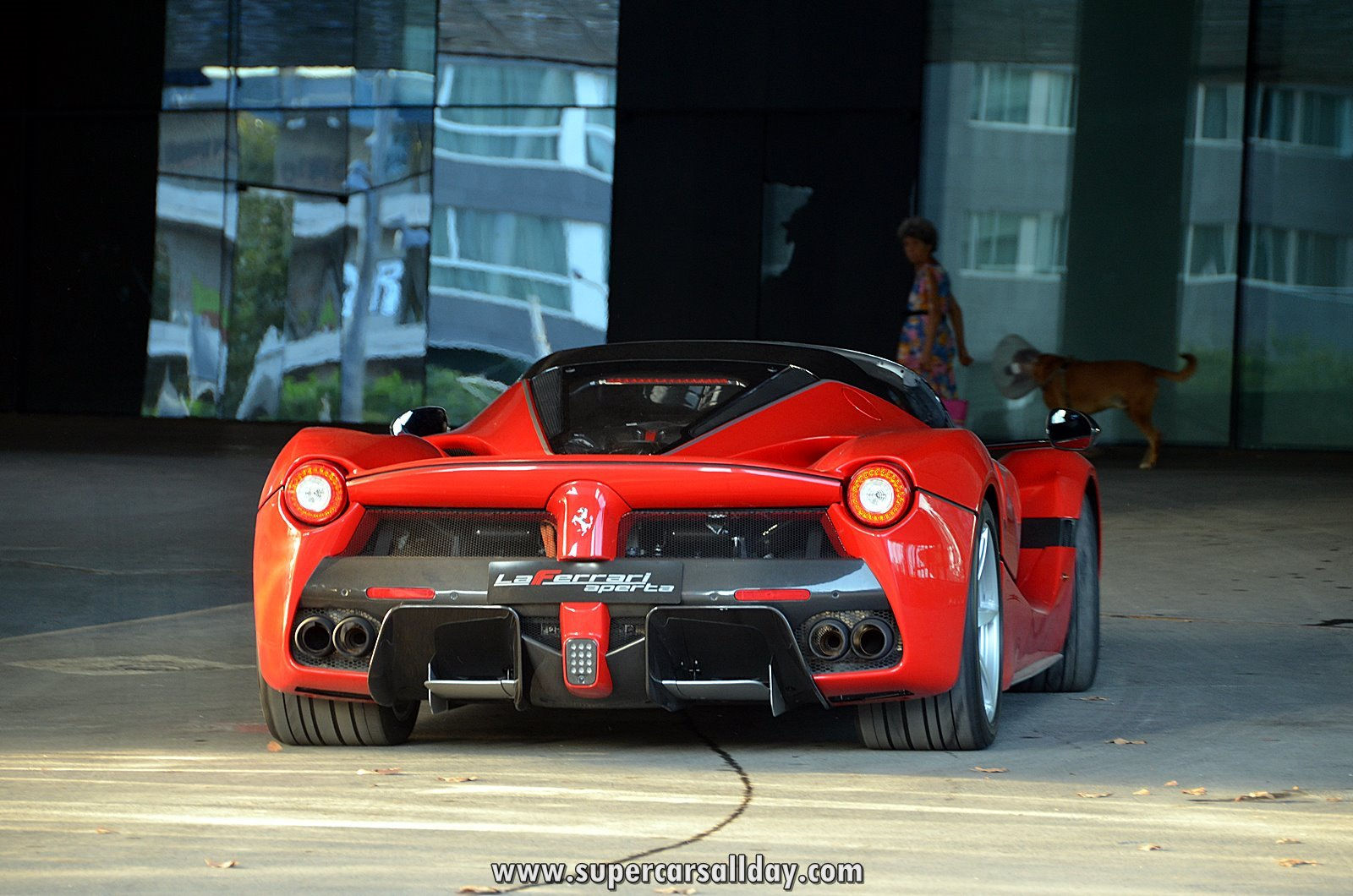 Wallpaper #IamqKZMBMYaX5LKBcdT38 Meet the Ferrari Laferrari Aperta Hybrid Electric 950hp Monster