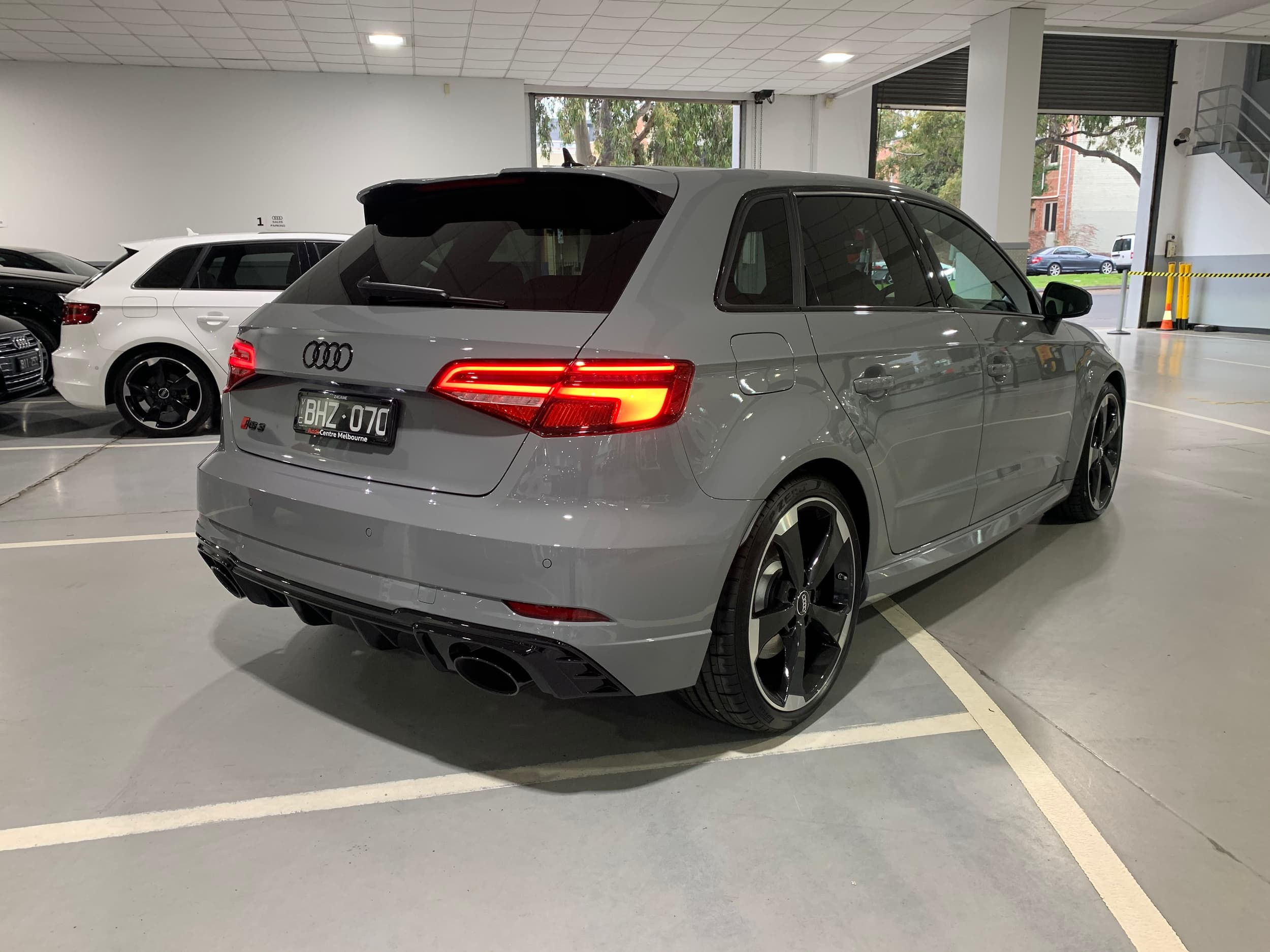 Wallpaper #B2gSIpMBSpphPi3-4DJ-286 2020 Audi Rs3 Carbon Edition Auto Quattro My20 Car Subscription