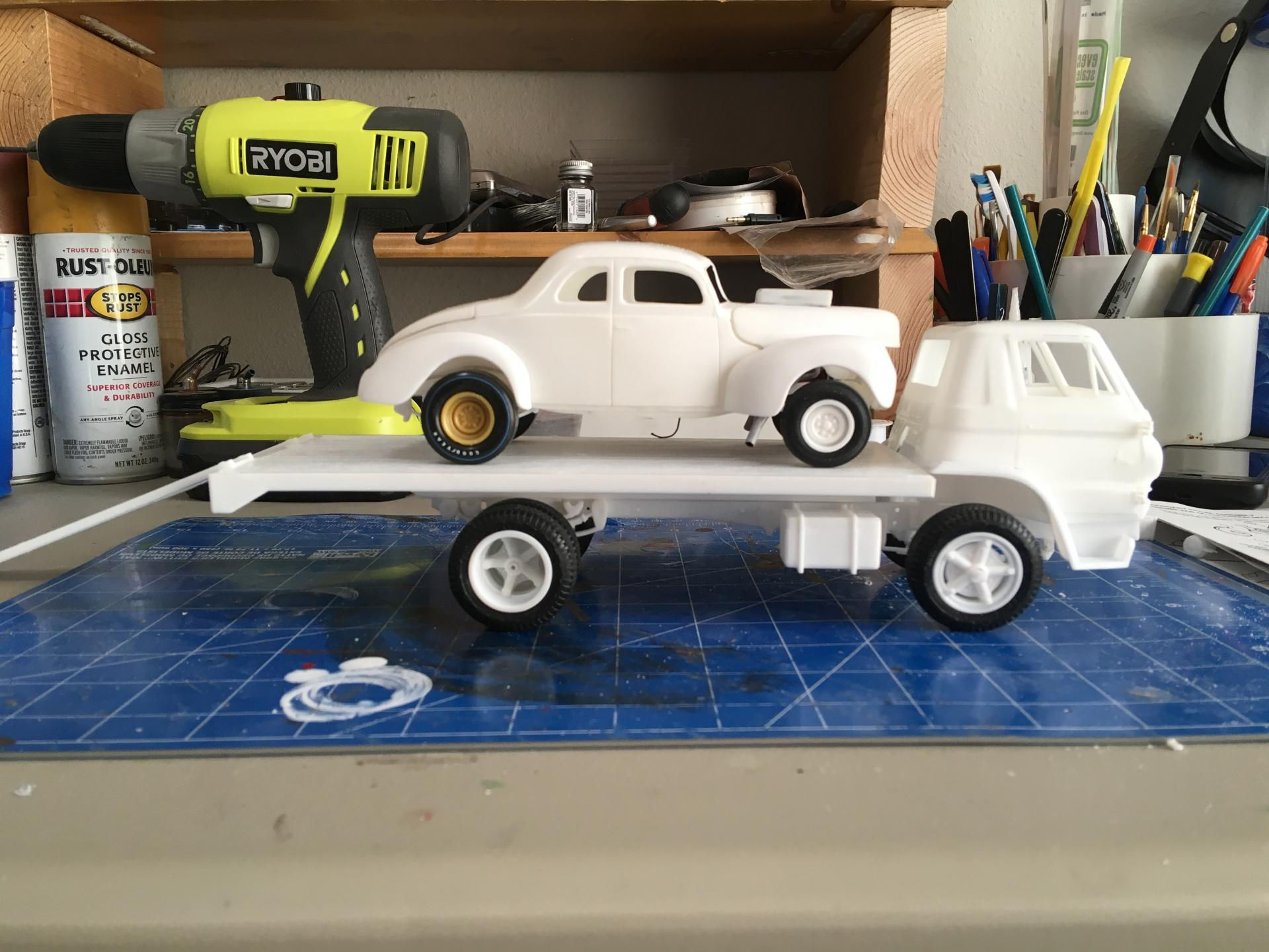 Wallpaper #R0D_L5MBJhL2WPbaBb_P42 L700 with a 40 Ford Gasser Wip Model Trucks Big Rigs and Heavy