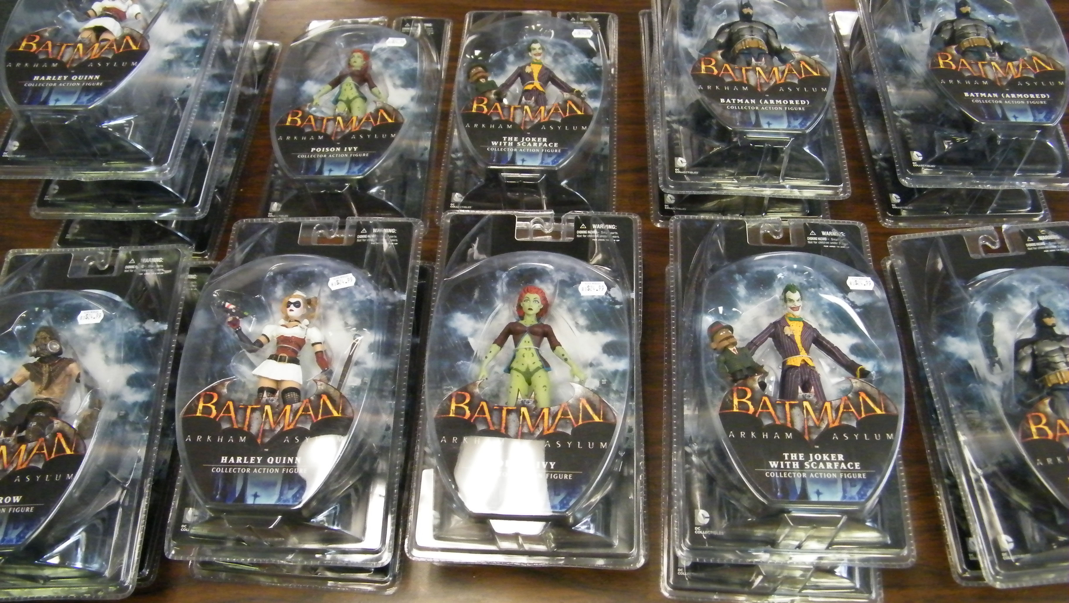 Wallpaper #jGg6HZMBSpphPi3-6iXI64 New Re Issue Batman Arkham Asylum Figures Are in Alien Worlds