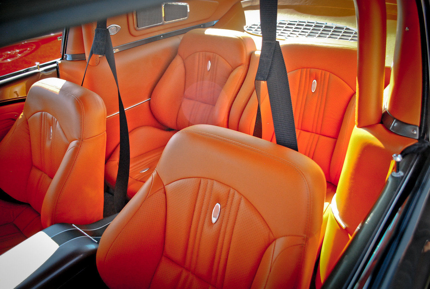 Wallpaper #oP9sZ5MB3lSXT3zUp-Im355 The Cleanest Interior of This Pro Touring 67 Mustang Fastback