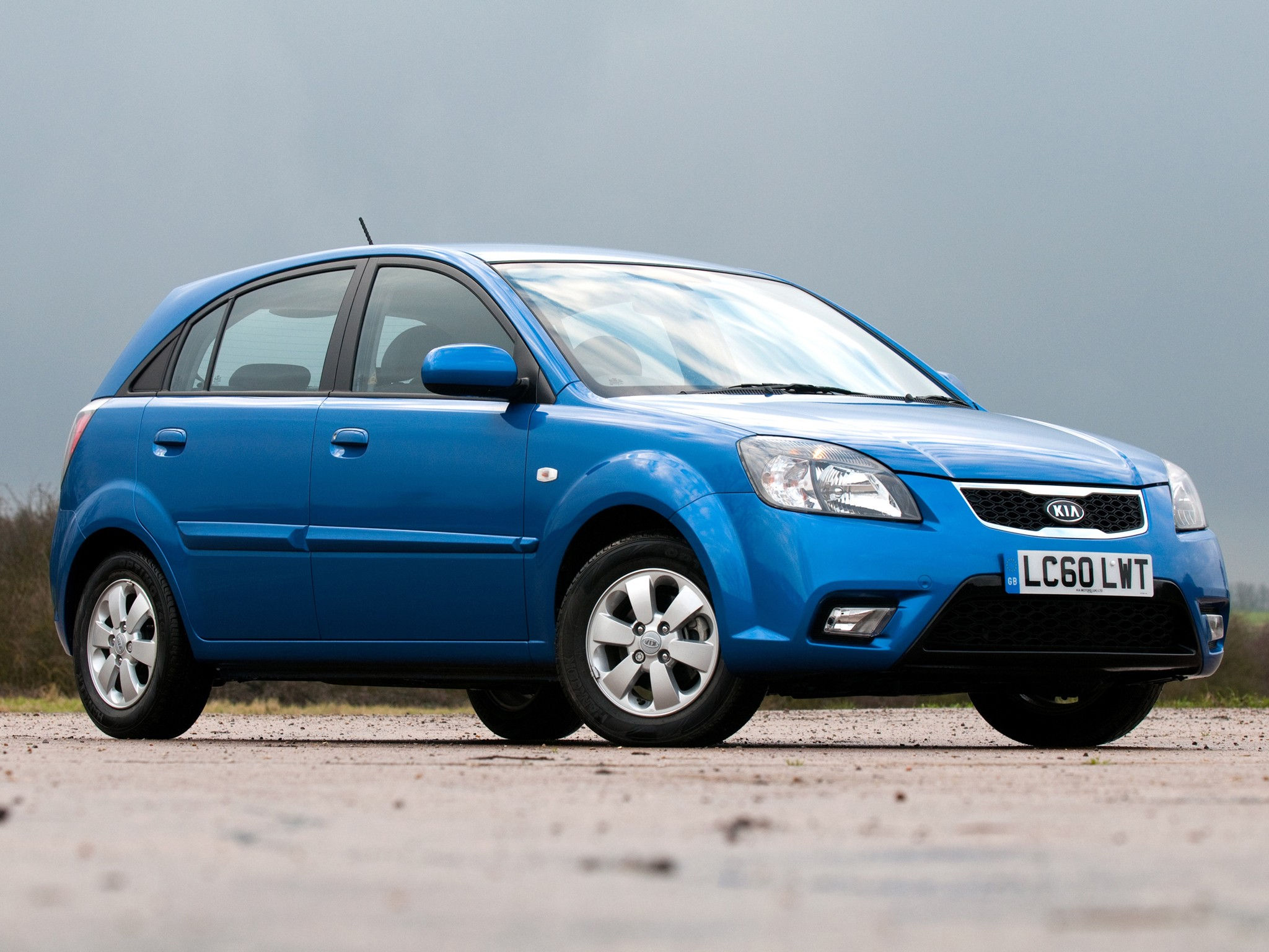Wallpaper #CgO-Y5MBpyOg8YnErtac291 Kia Rio Hatchback Specs 2009 2010 2011 Autoevolution