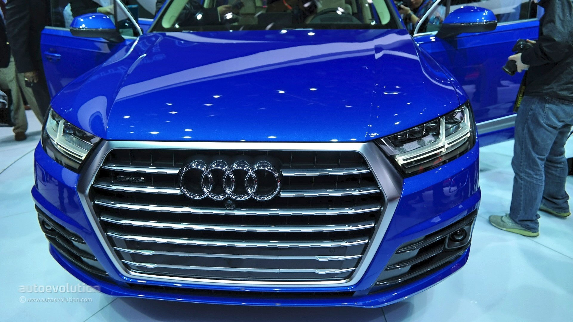 Wallpaper #RWcH7JIBSpphPi3-3lBs266 2015 Audi Q7 Coming to Uk with 272 Hp Diesel and 7 Seats Pricing