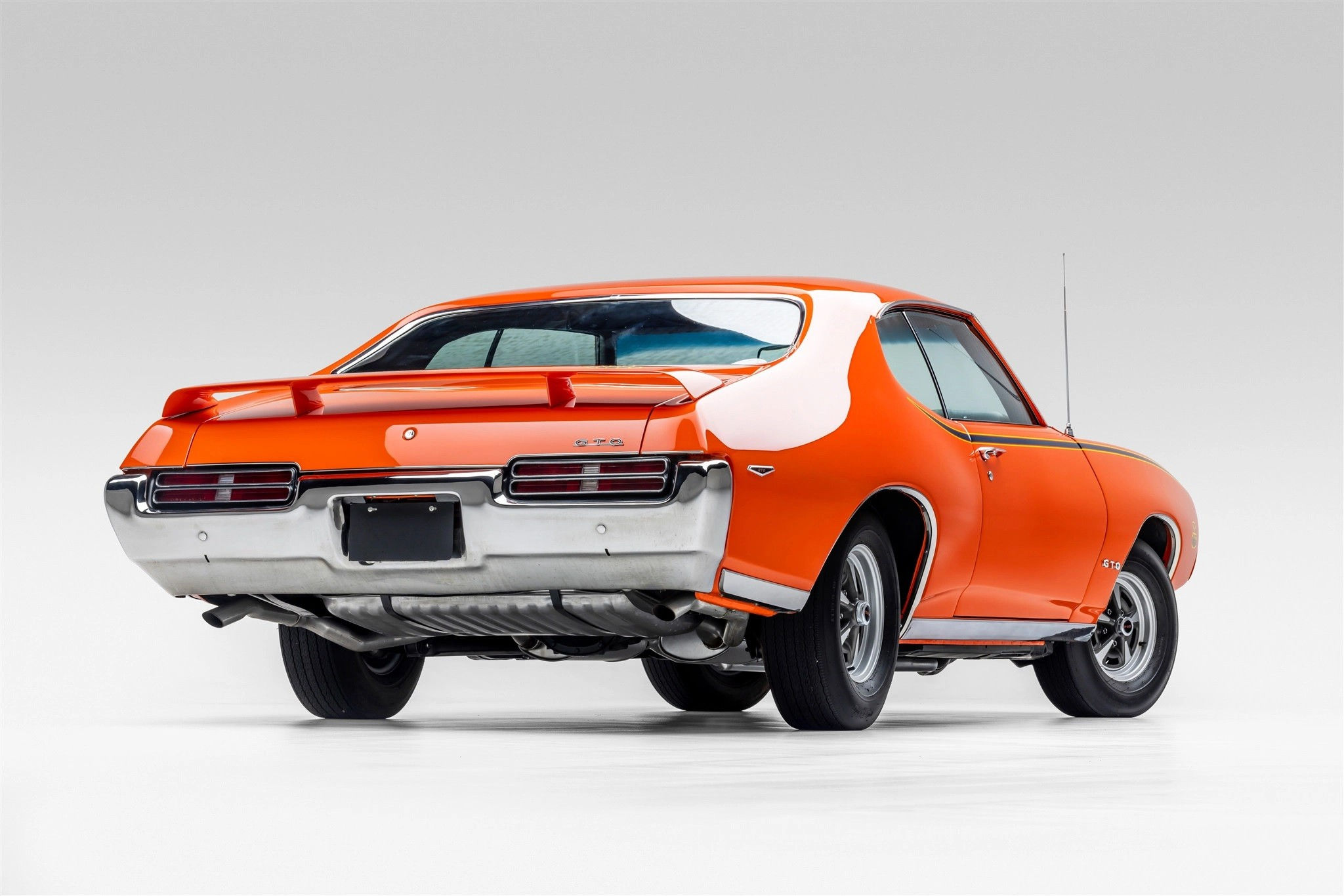 Wallpaper #W2dxBpMBSpphPi3-osE5173 Early Example of the John Deloreans Pontiac Gto Judge is Up for Grabs