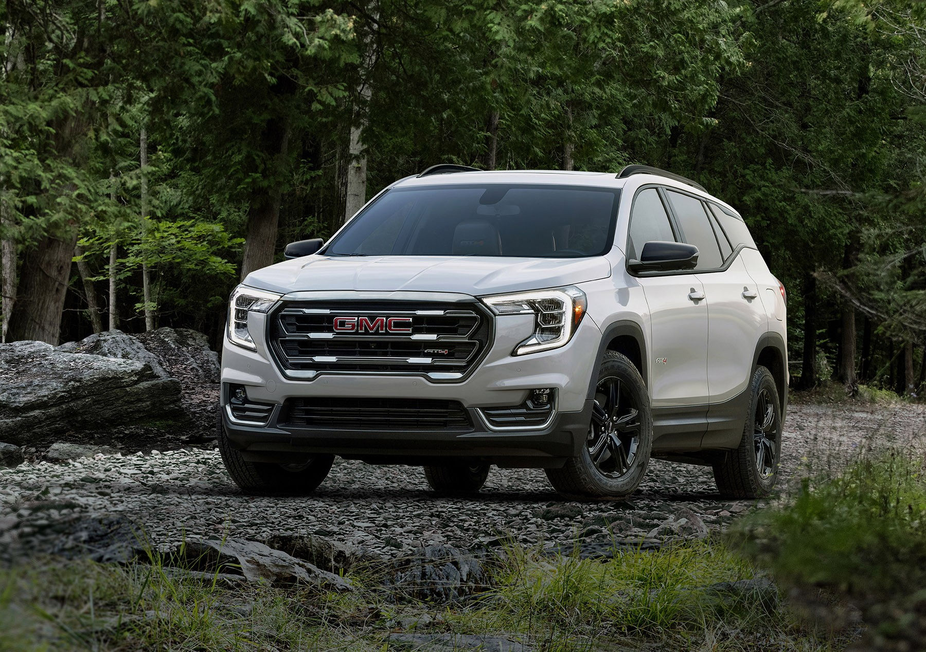 Wallpaper #sWeY6JIBSpphPi3-uT35139 2022 Gmc Terrain Roughly Its a Nice Compact Family SUV in for a
