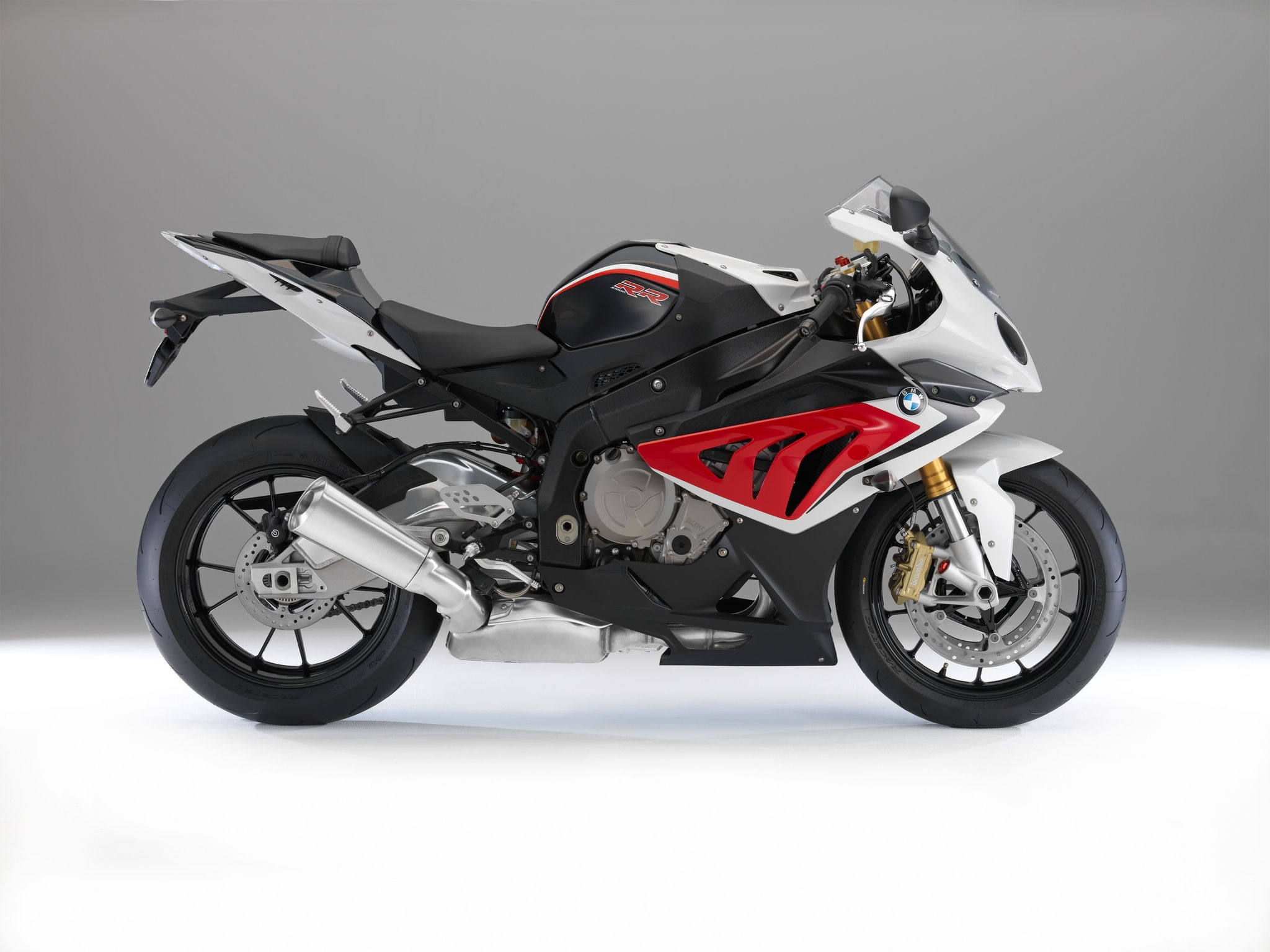 Wallpaper #hWg3HpMBSpphPi3-USjP91 2014 BMW S1000rr Changes Colors Autoevolution