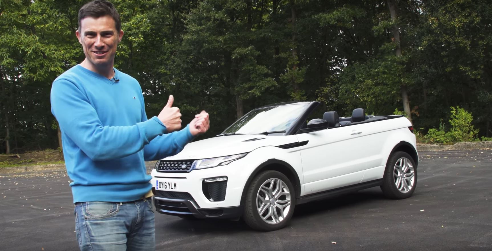 Wallpaper #-GjPGZMBSpphPi3-BRhG286 Evoque Cabrio Takes on C Class and Mustang in Weird Convertible