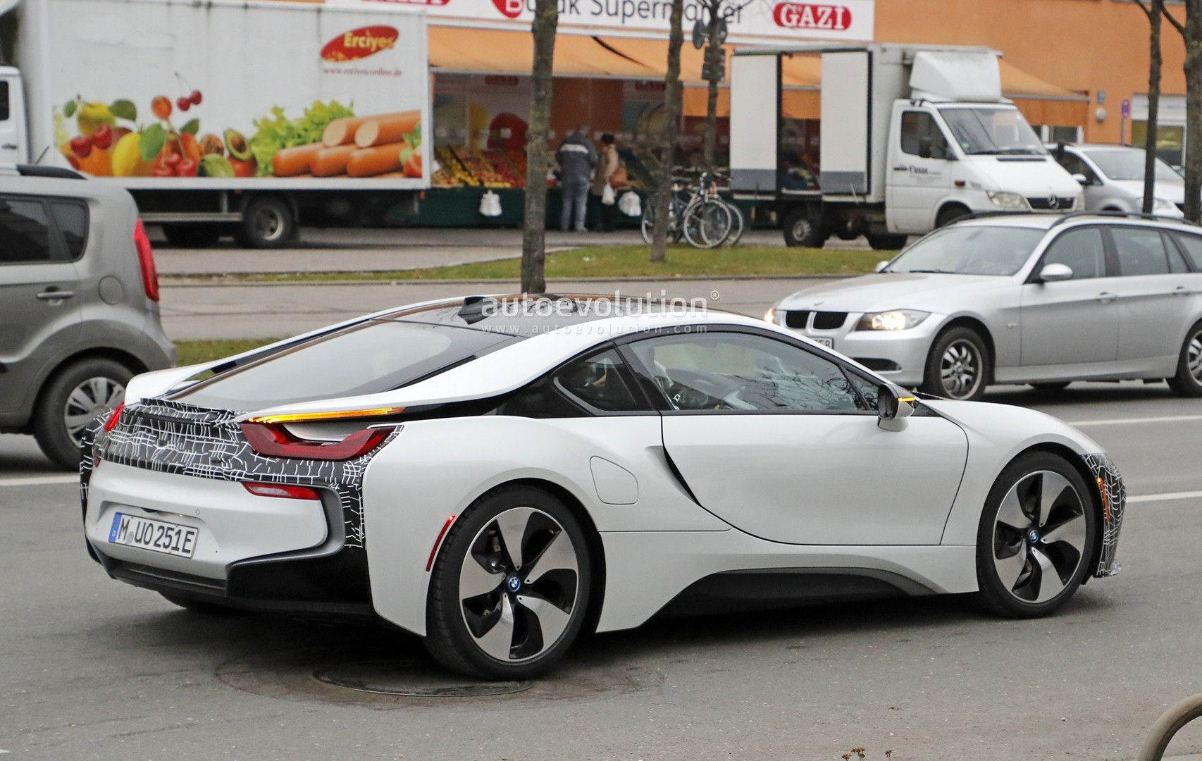 Wallpaper #tGeU95IBSpphPi3-u4bw164 More Powerful BMW i8 S Facelift Spied Autoevolution