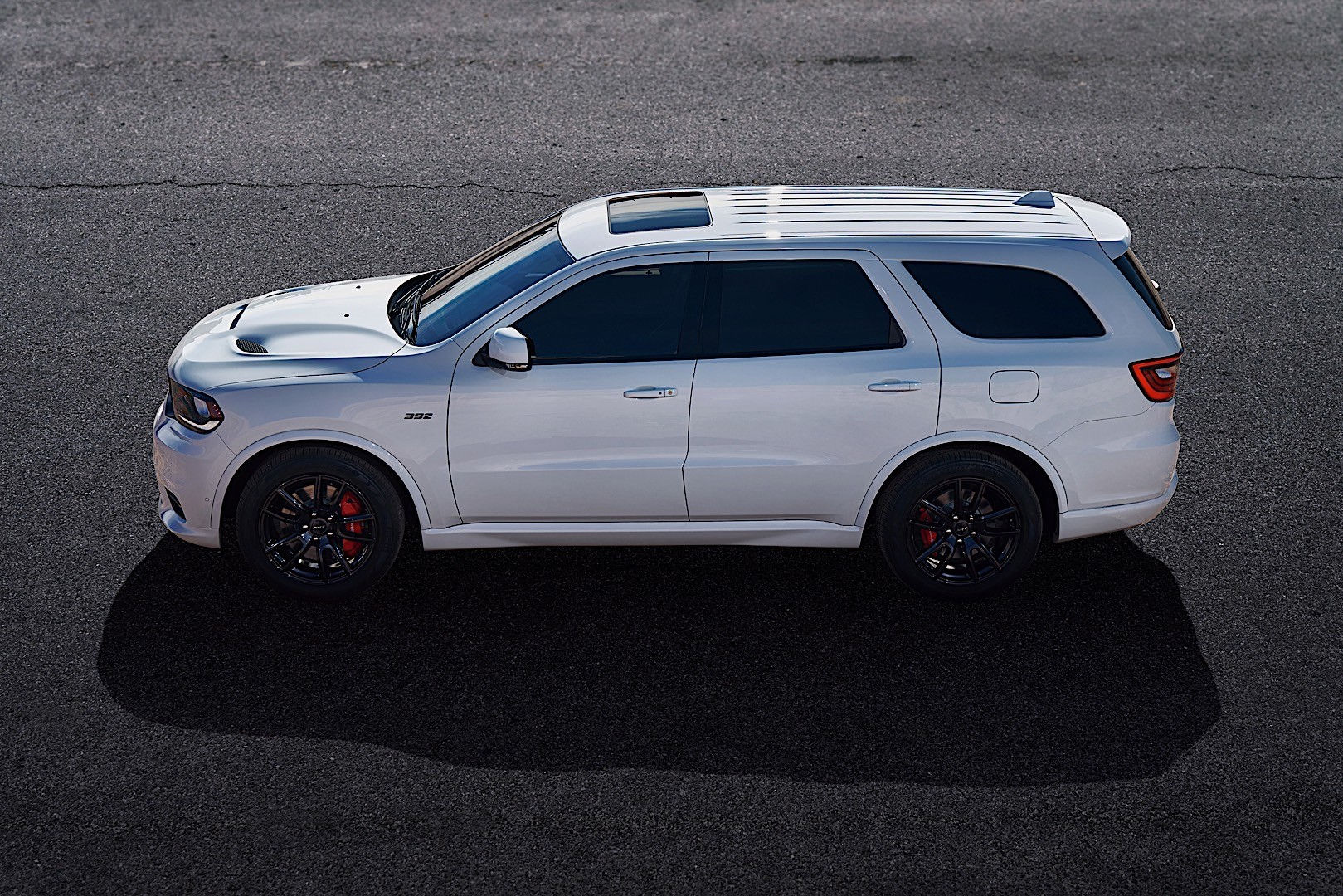 Wallpaper #omeU8JIBSpphPi3-CGf2326 Dodge Durango Hellcat Rendered Looks Big and Strong Autoevolution