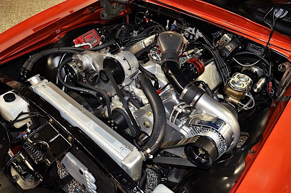 Wallpaper #Lbi625IBJvJKYCmEKvib79 Theres a Huge 540ci Engine Hiding Inside This 1968 Pontiac Firebird