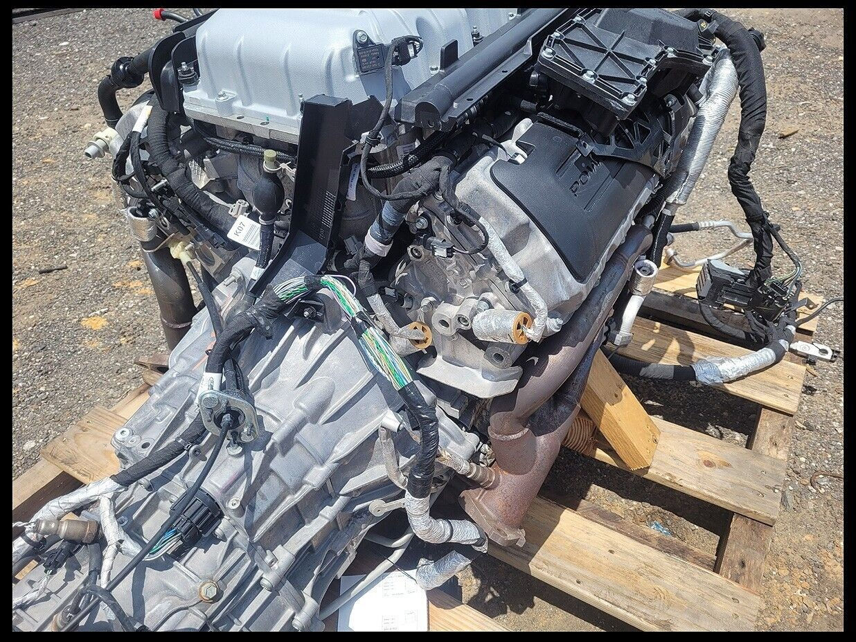Wallpaper #1HfkJpMB-pgBXx6056OH165 This Ford Mustang Shelby Gt500 Predator V8 Engine Needs to Sit Under