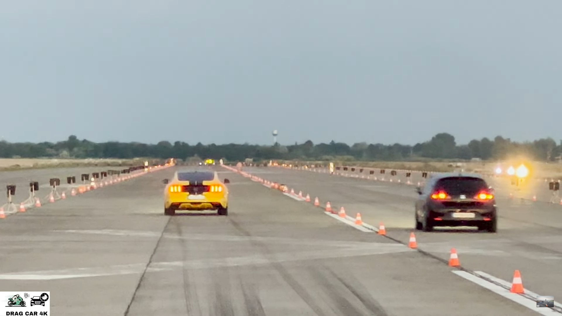 Wallpaper #HGfr9pIBSpphPi3-GYUW213 Ford Mustang GT Drags Modified Seat Leon on Unprepped Tarmac Still