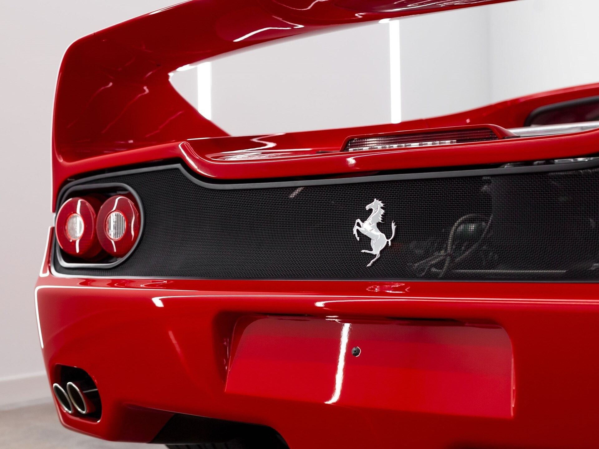 Wallpaper #Y2gHG5MBSpphPi3-9R5h128 Stunning Ferrari F50 Will Go Under the Hammer for an Eyewatering Dollar