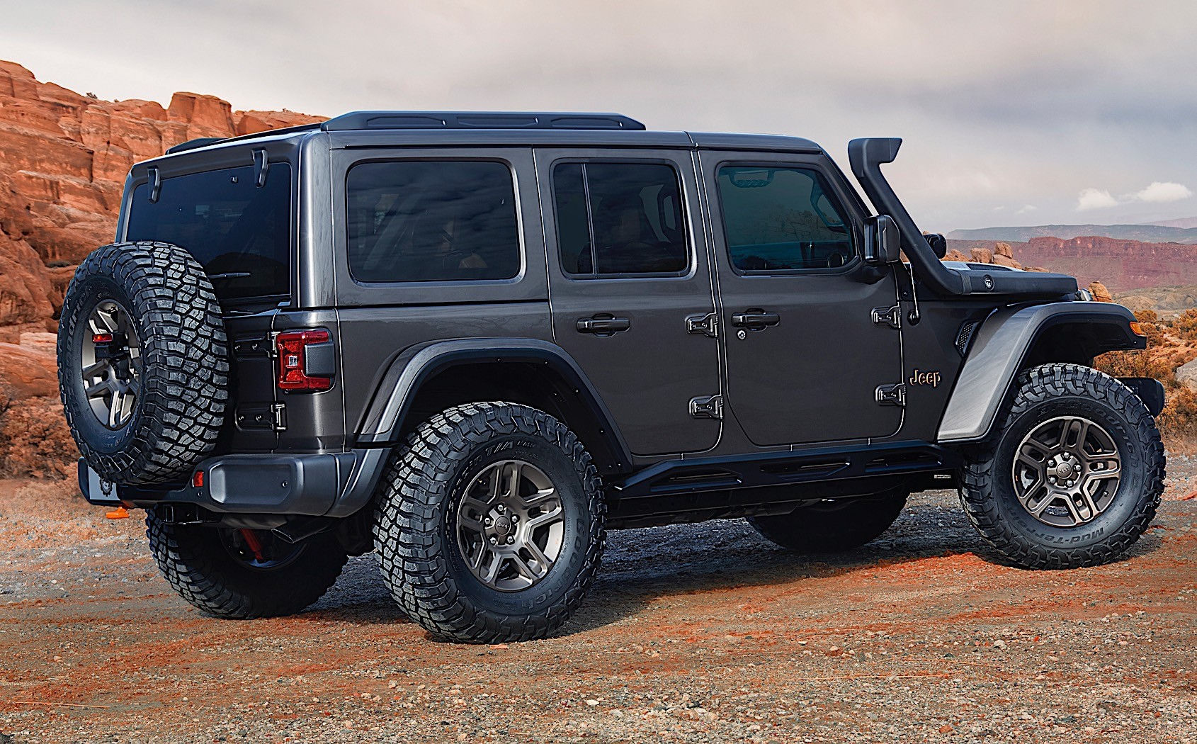 Wallpaper #TWhEFZMBSpphPi3-FQc321 Jeep Wrangler Renegade by Mopar Presented Autoevolution