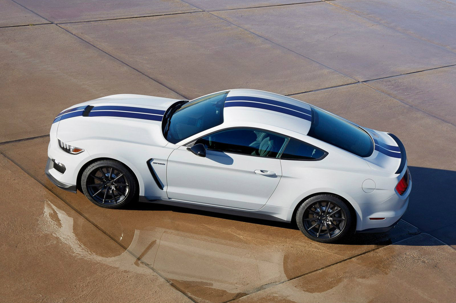 Wallpaper #bGgGF5MBSpphPi3-Rg1x17 Decent Driver Does 8m18s Nurburgring Lap in Stock Shelby GT350 Mustang