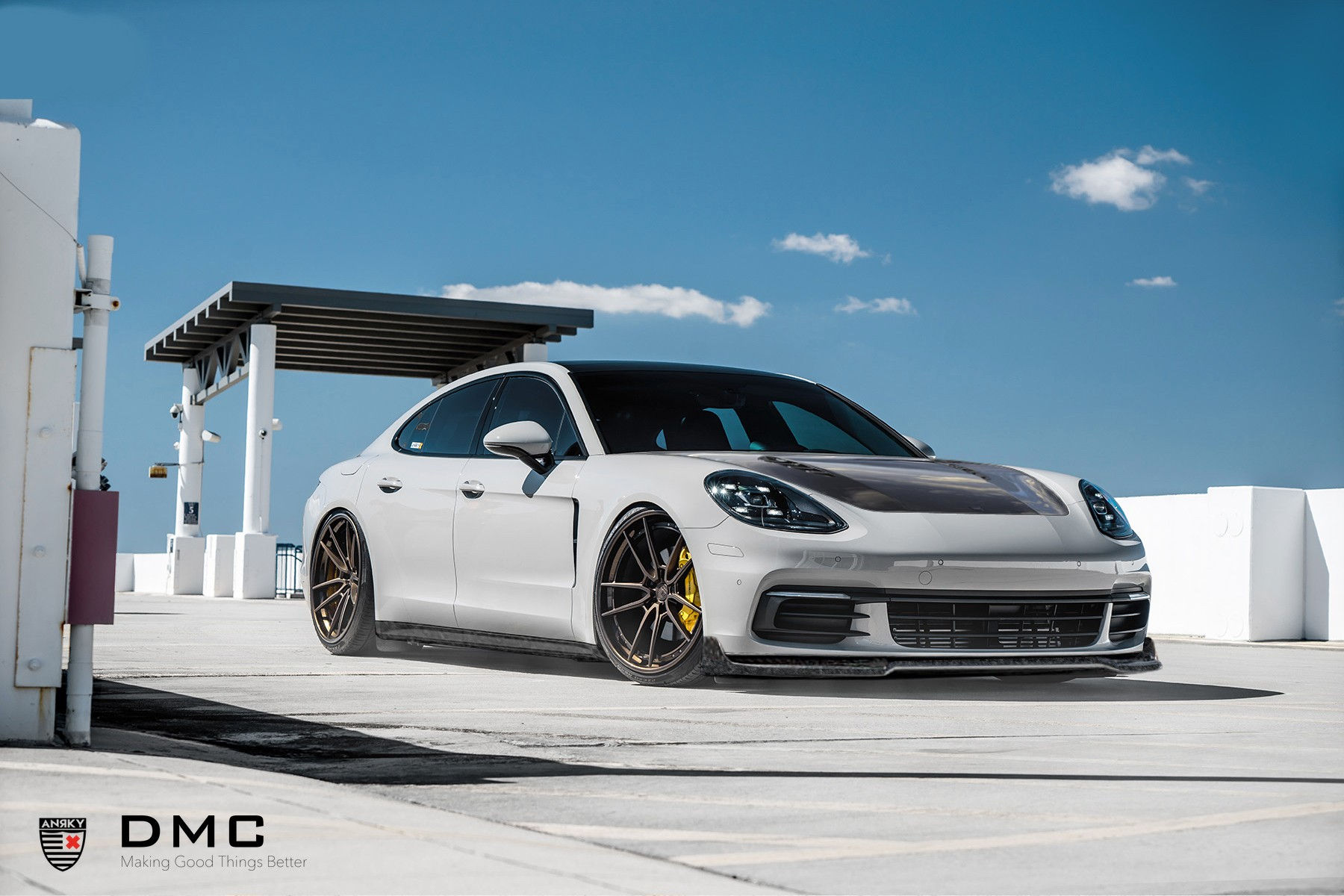 Wallpaper #SWea-JIBSpphPi3-LIr4320 Porsche Panamera Gets Forged Carbon Body Kit from Dmc Autoevolution