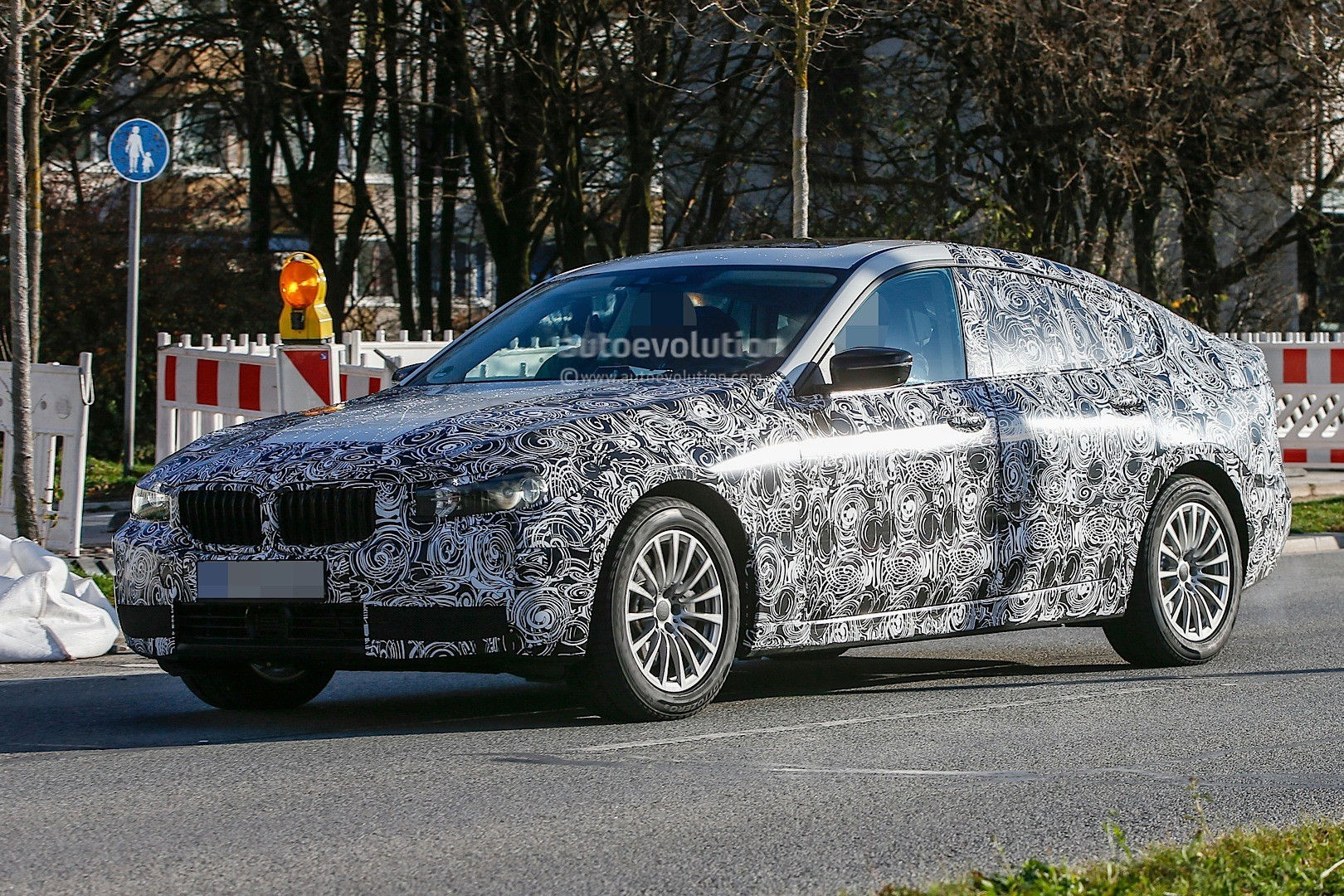 Wallpaper #9e_8SpMBMN-XEVvVozmb50 2017 BMW 5 Series Gran Turismo Spied Again with Improved Design