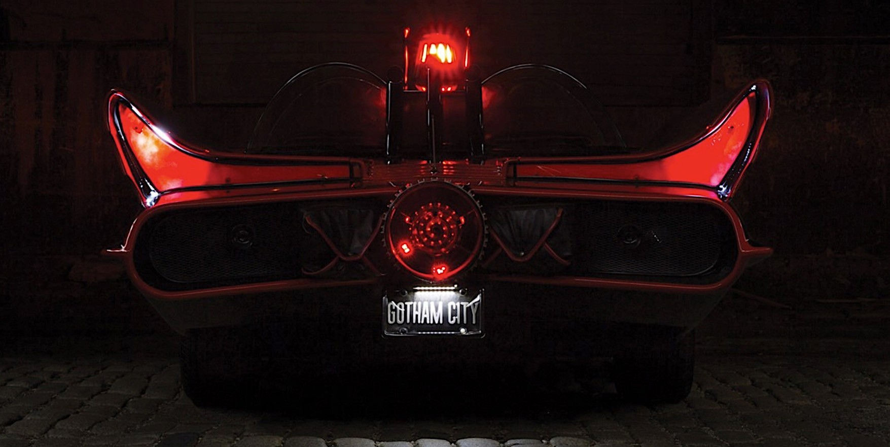 Wallpaper #Me8QS5MBMN-XEVvVGzpt273 1966 Batmobile Replica to Sell at Auburn Spring Auction Autoevolution