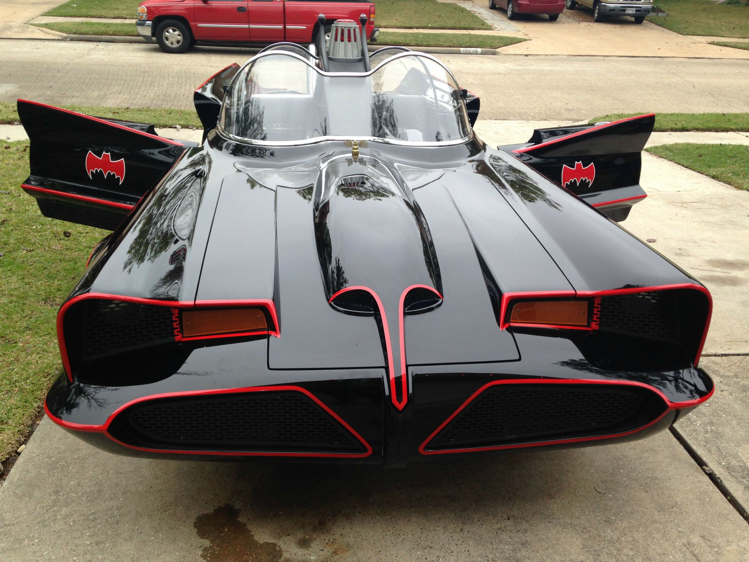 Wallpaper #Me8QS5MBMN-XEVvVGzpt3 1966 Batmobile Replica Took 9 Years to Build Texan Batman Fan Proud of