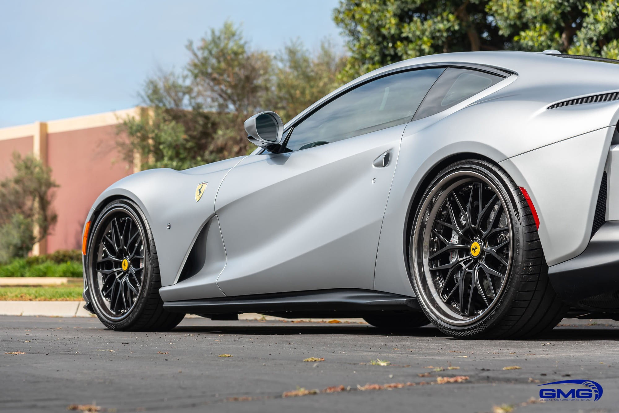 Wallpaper #py7eOJMBeCfPaRV8brst62 Ferrari 812 Superfast Gets a Touch of Magic from Gmg Racing Autoevolution