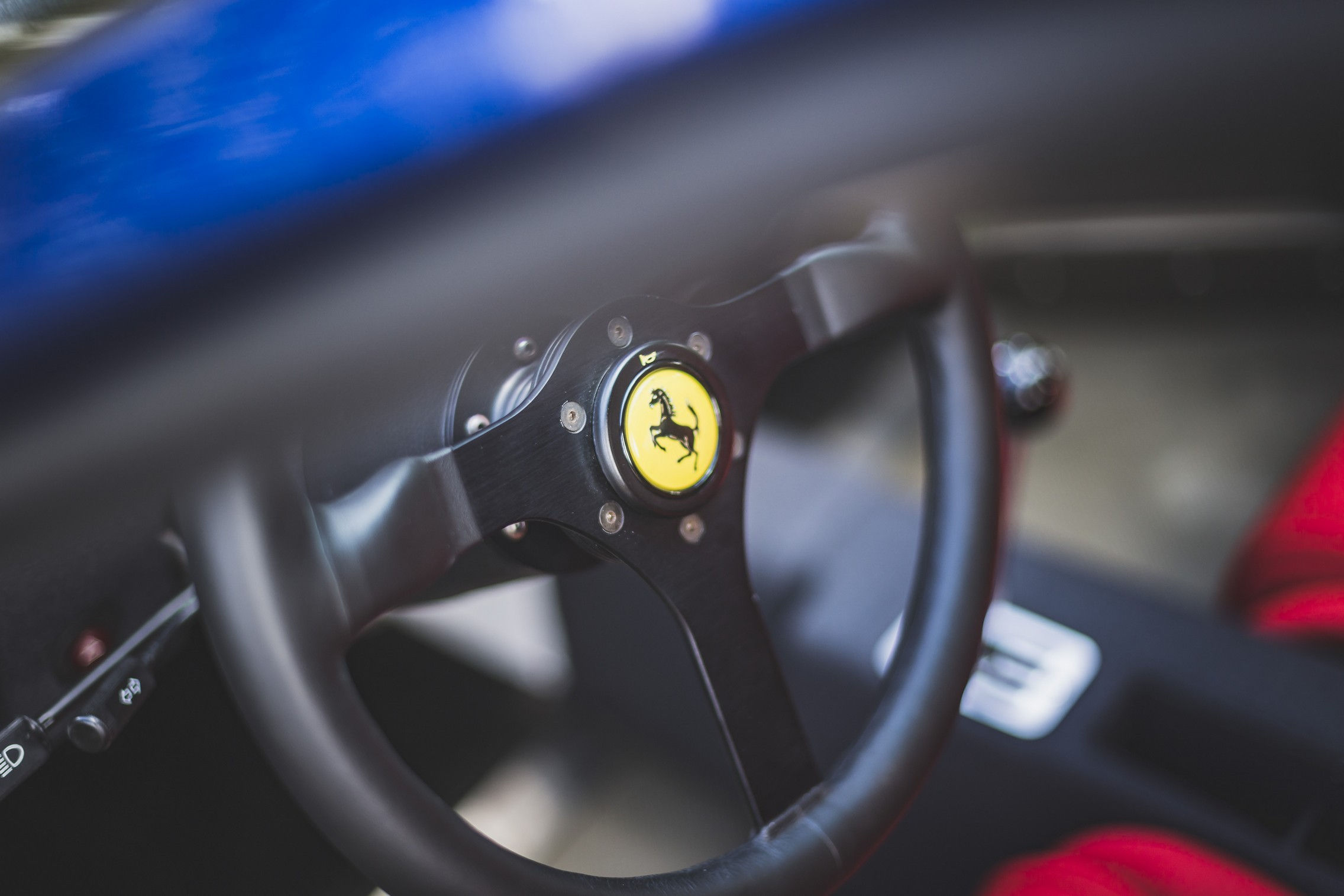 Wallpaper #6wO5ZJMBpyOg8YnEC9ci75 Bespoke 1989 Ferrari F40 Blu is Up for Grabs if Only for a Very