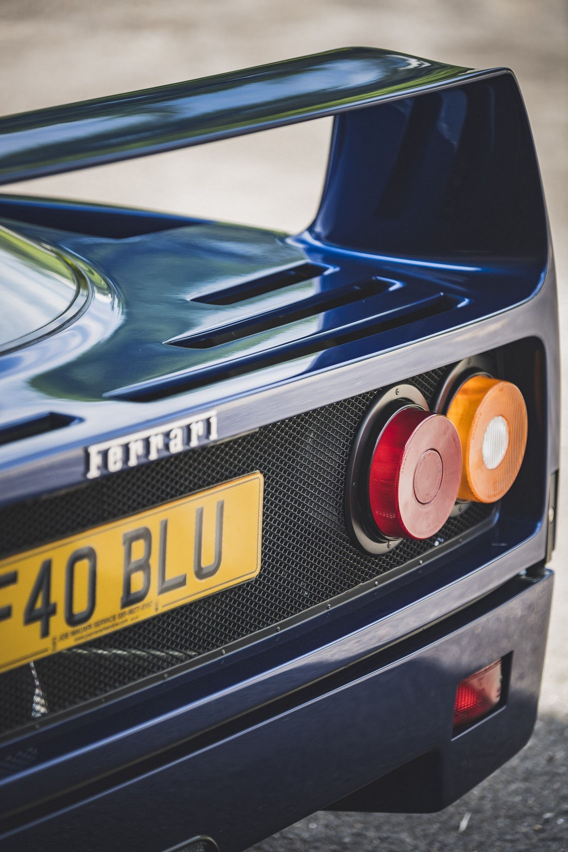 Wallpaper #6wO5ZJMBpyOg8YnEC9ci41 Bespoke 1989 Ferrari F40 Blu is Up for Grabs if Only for a Very