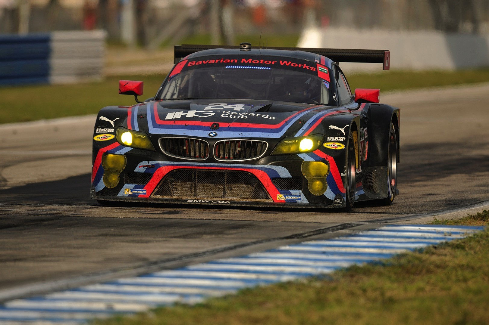 Wallpaper #CWfW5pIBSpphPi3-DTVr14 BMW Team Rll Placed Fourth and Eight at the 63rd 12 Hours of Sebring