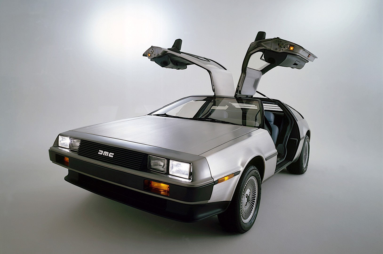 Wallpaper #_BkvK48BtGB6xQ78U4wd12 Widebody 1000 Hp Delorean Restomod Concept Harbors a Cool Flat 12