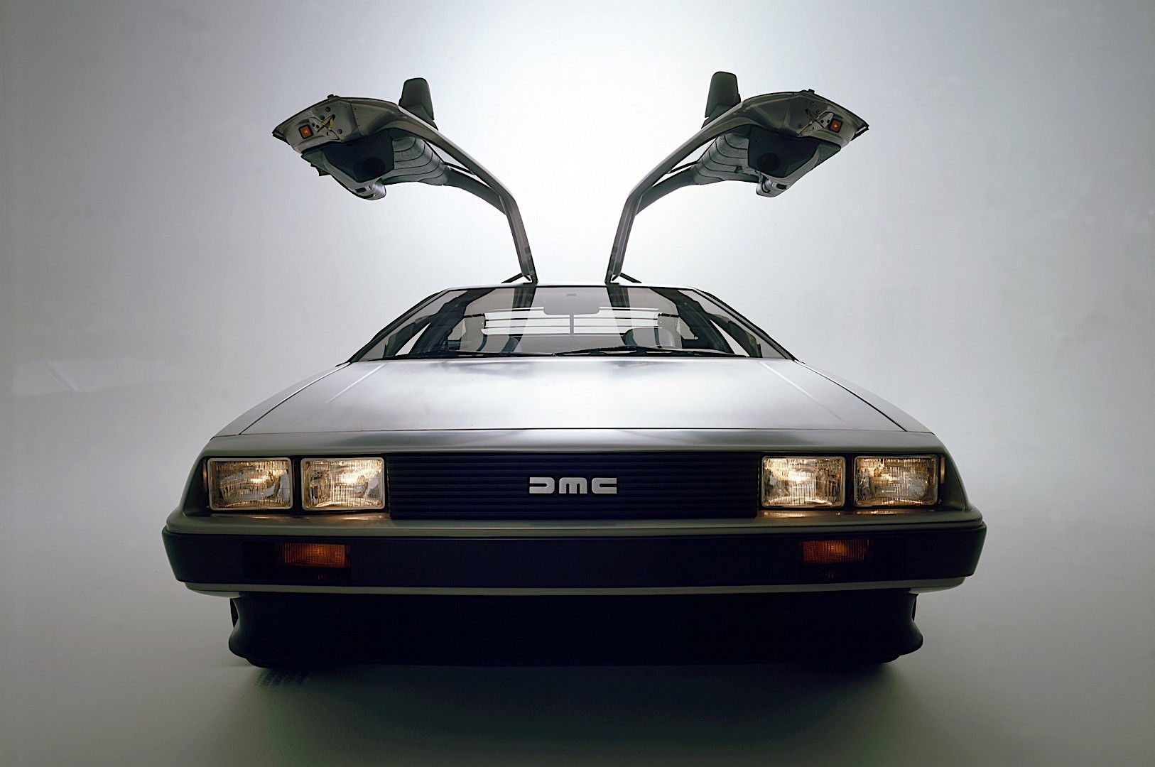 Wallpaper #_BkvK48BtGB6xQ78U4wd29 Widebody 1000 Hp Delorean Restomod Concept Harbors a Cool Flat 12
