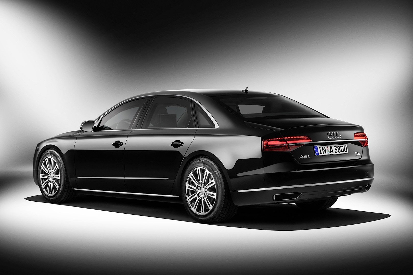 Wallpaper #QWeM_ZIBSpphPi3-WJwv278 Audi Will Display the Armoured A8 Security L in Frankfurt Jason