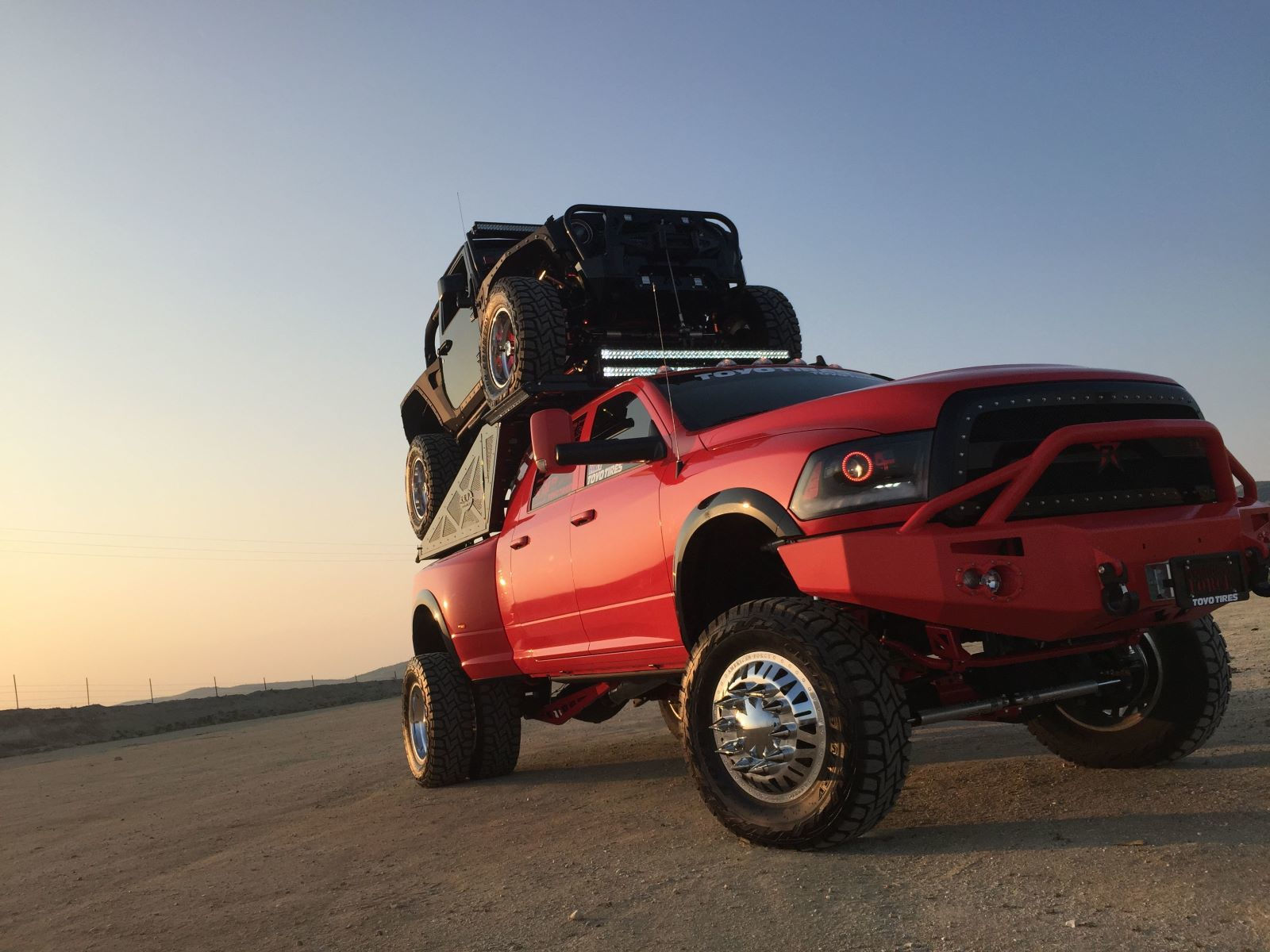 Wallpaper #nDsicJcBSWmA-tzpa4_E95 Truck Guru Has Tricked Out This 2014 Ram and 2014 Jeep Wrangler Beyond