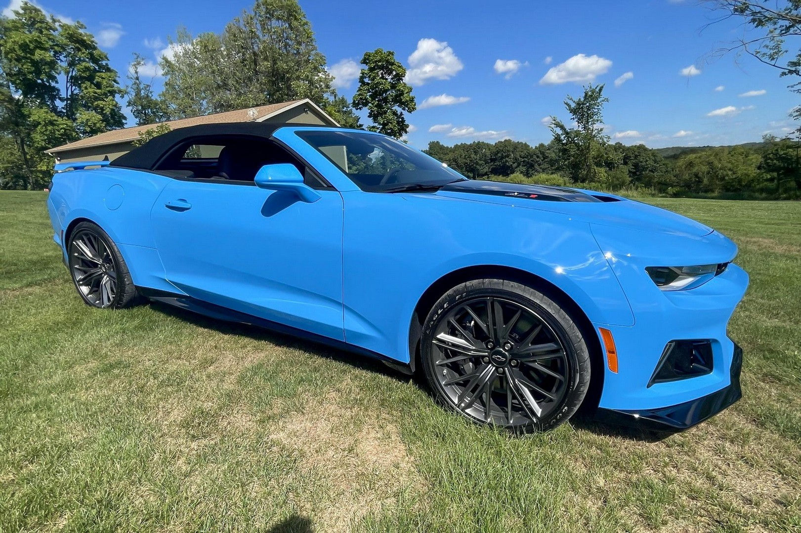 Wallpaper #P7iJ25IBJvJKYCmE5Pf-2 Rapid Blue 2023 Chevy Camaro Zl1 Convertible Seeks New Owner