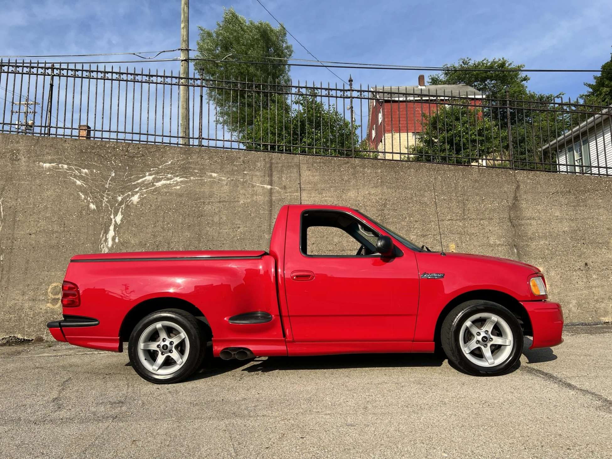 Wallpaper #TRa1MpMBygIvLWsIvJOh31 Upgraded Red F 150 Svt Lightning is Ready to Find a New Home